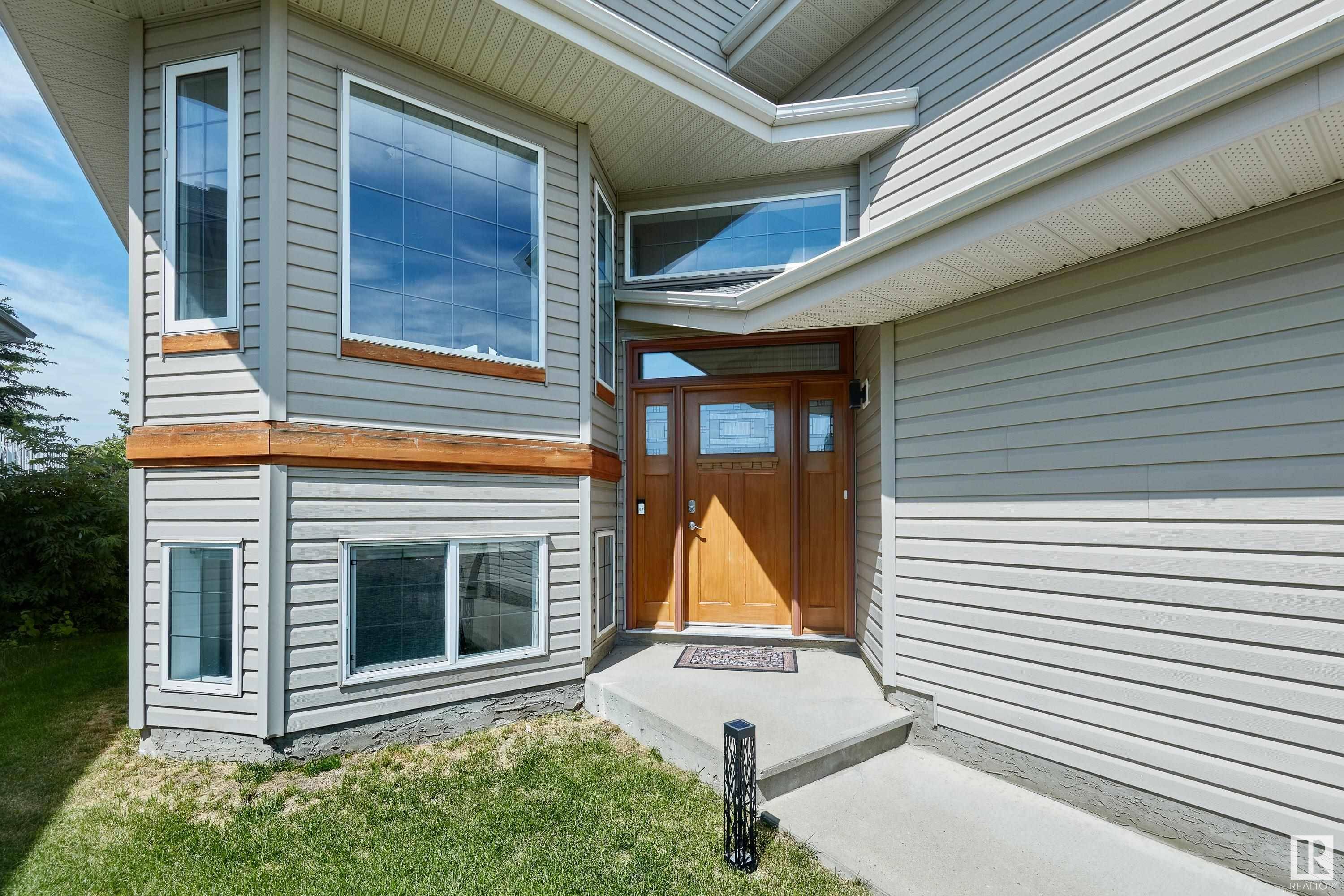 Edmonton, AB T6R 3C3,467 HUNTERS GREEN GR NW