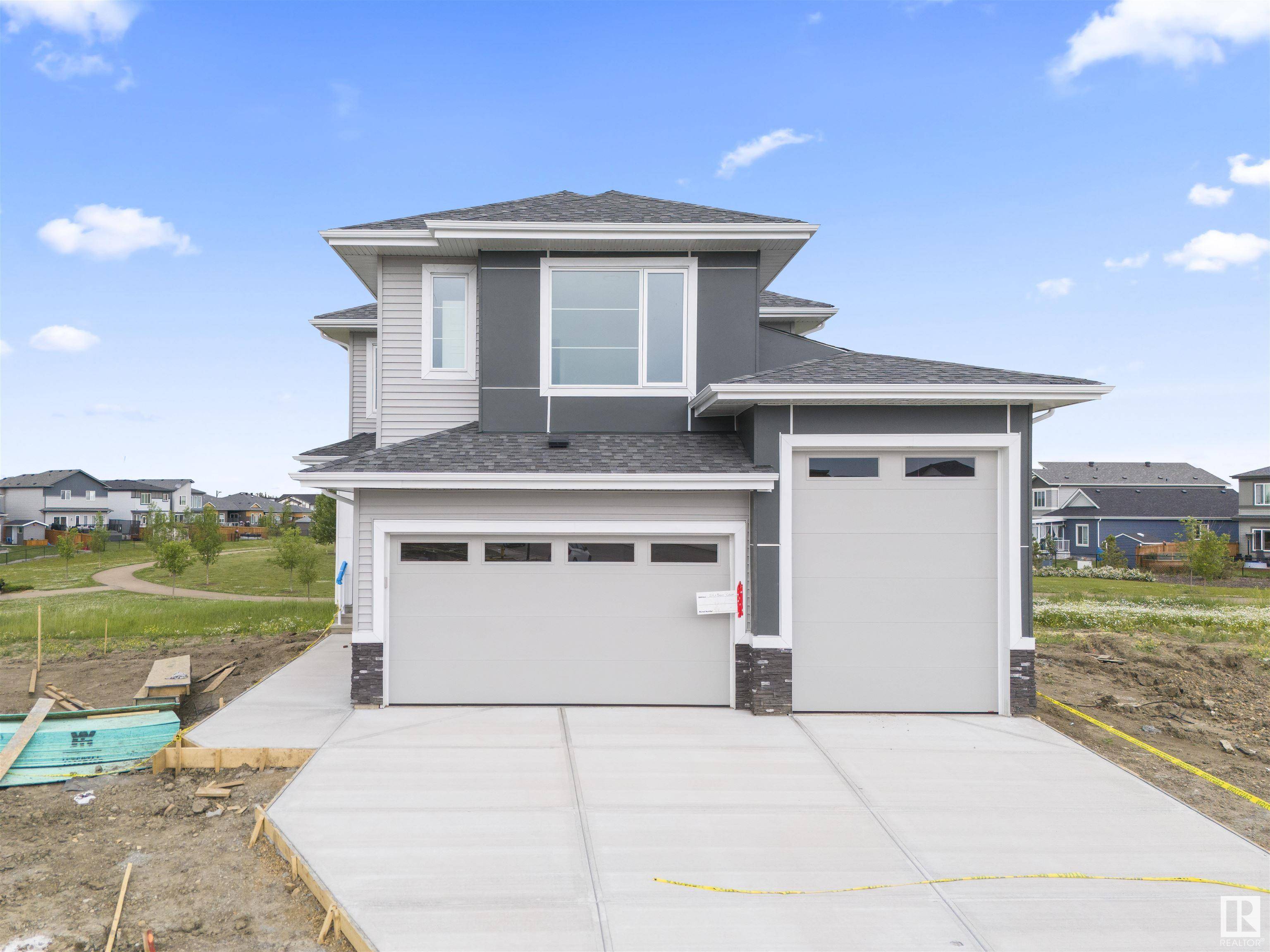 216 Basin CO, Leduc, AB T2R 0A2