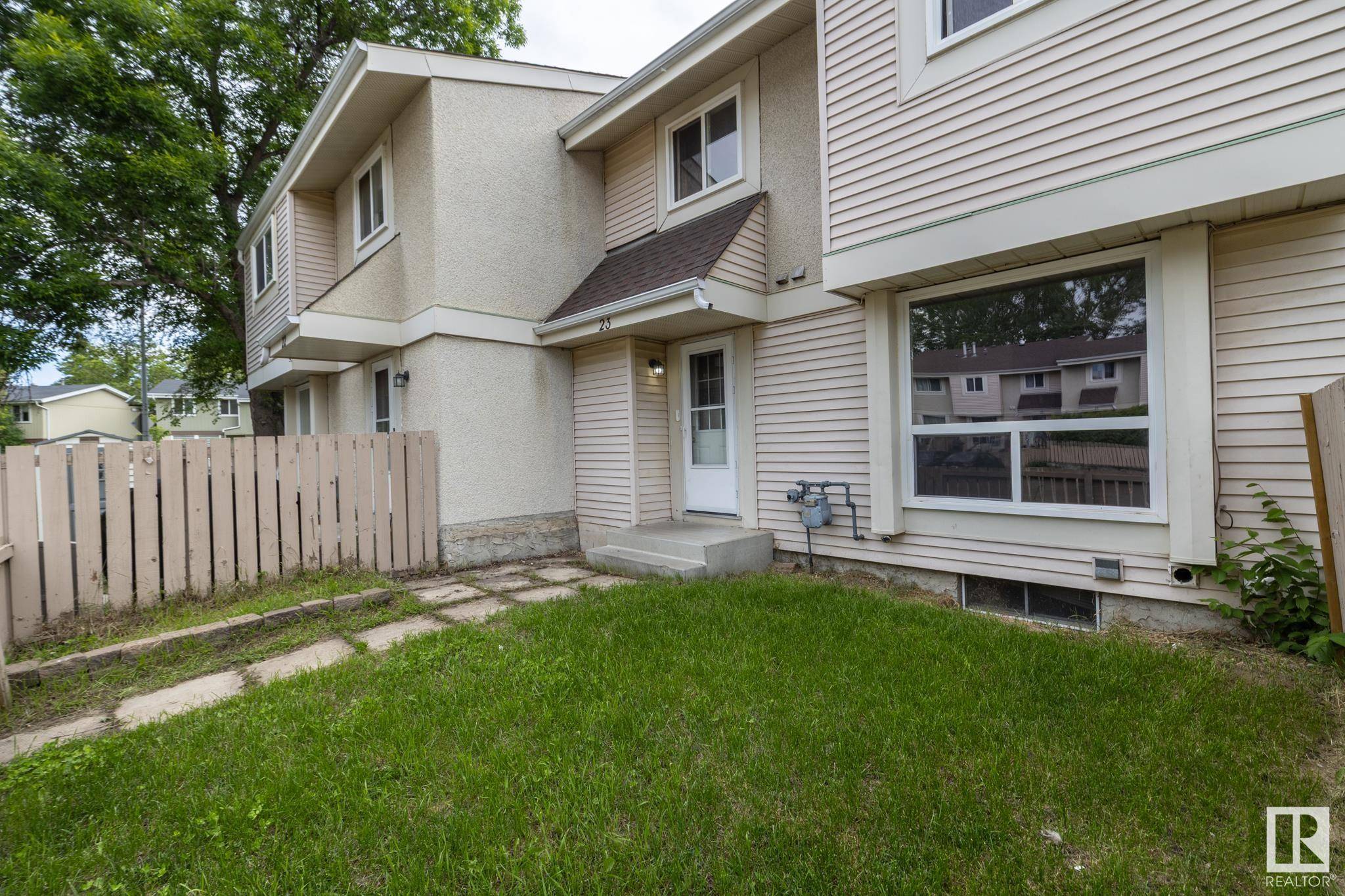 23 ATHABASCA AC, Devon, AB T9G 1G5