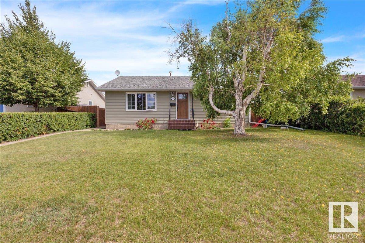 4220 105B AV NW, Edmonton, AB T6A 1C7