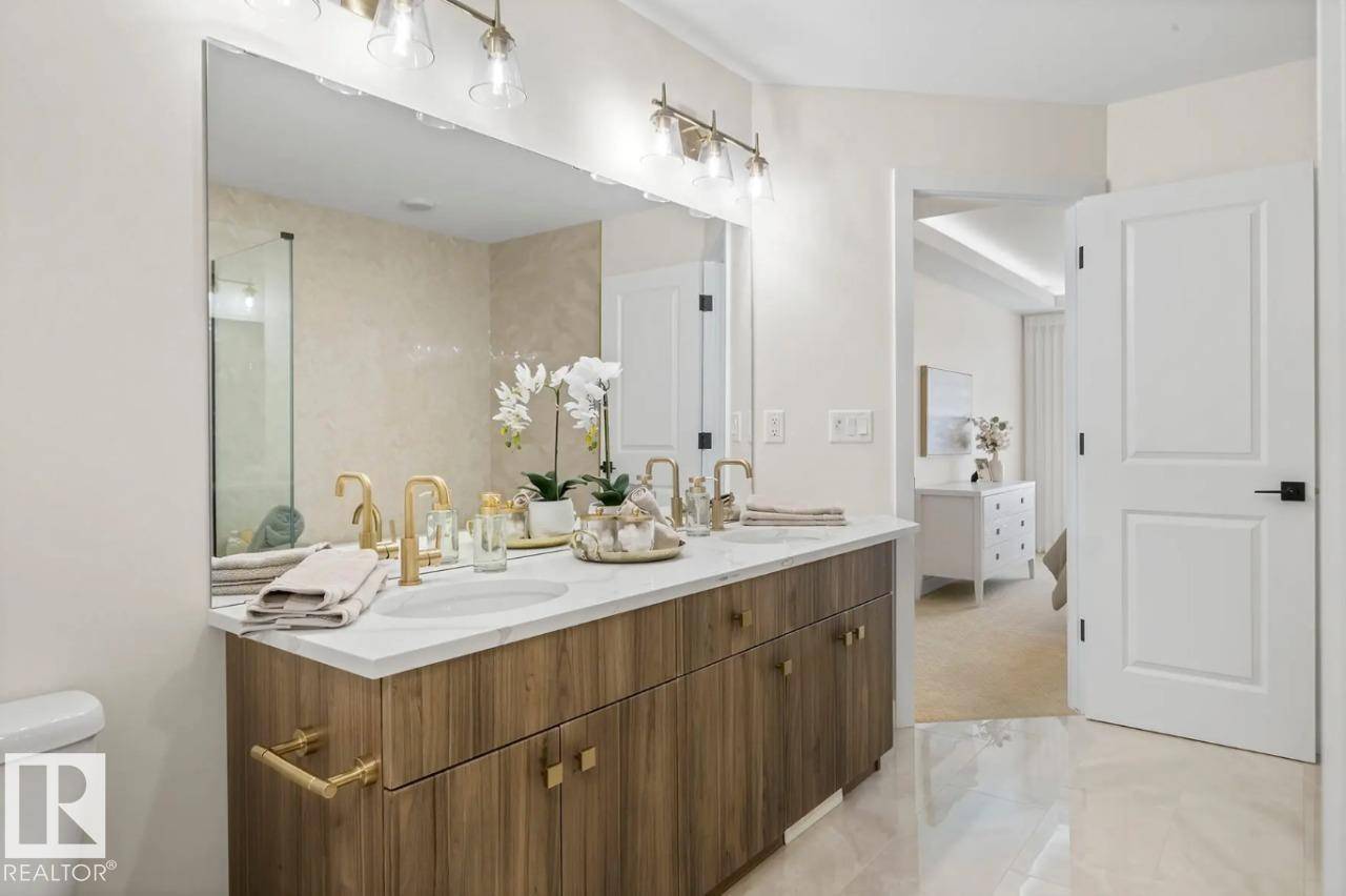 Edmonton, AB T6X 1A7,2815 5 AV SW