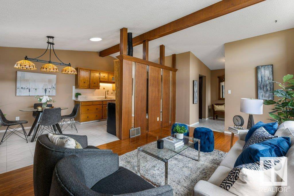 Edmonton, AB T5T 1E8,18511 80 AV NW