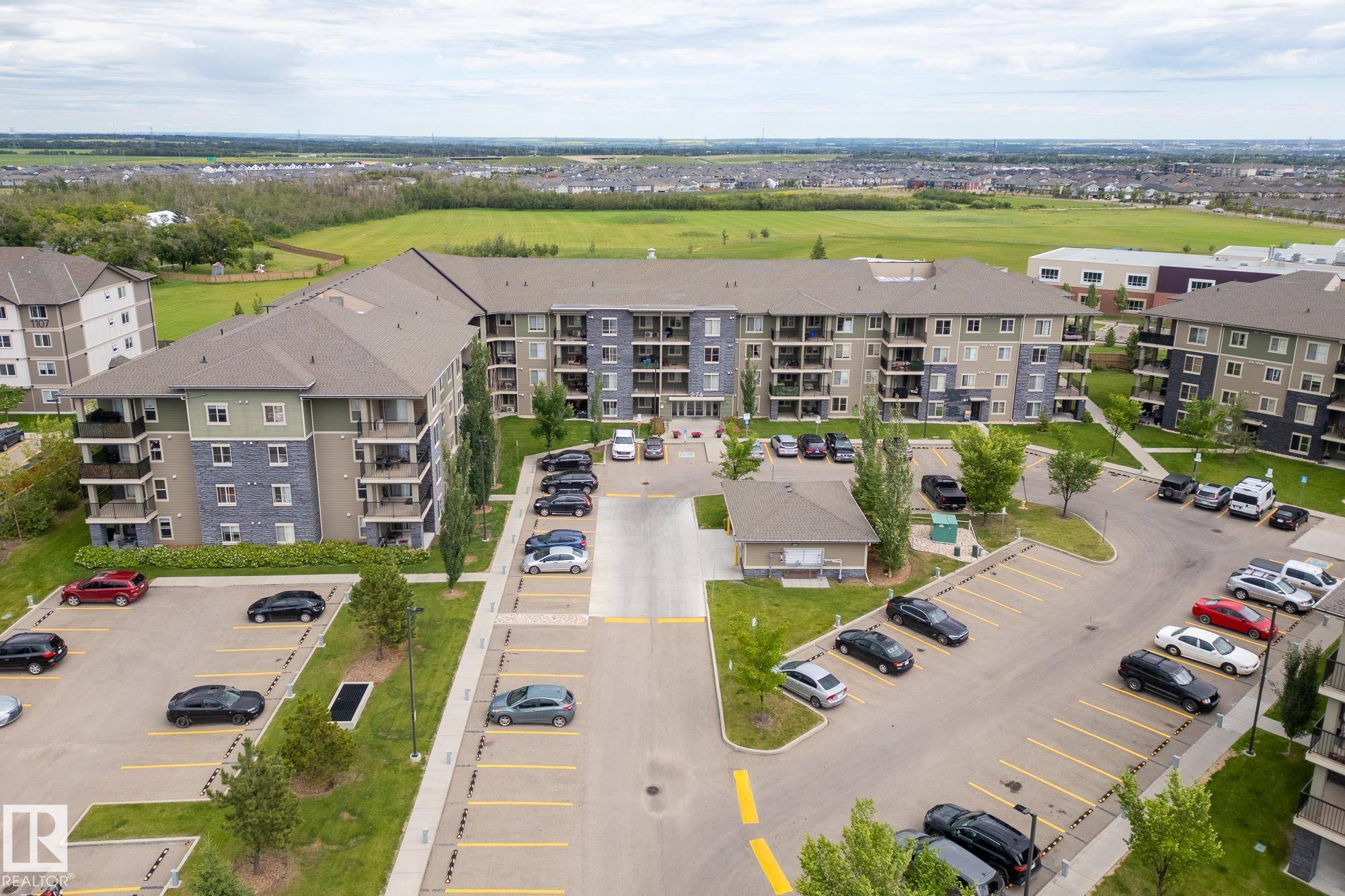 Edmonton, AB T5Y 3N4,#406 274 MCCONACHIE DR NW