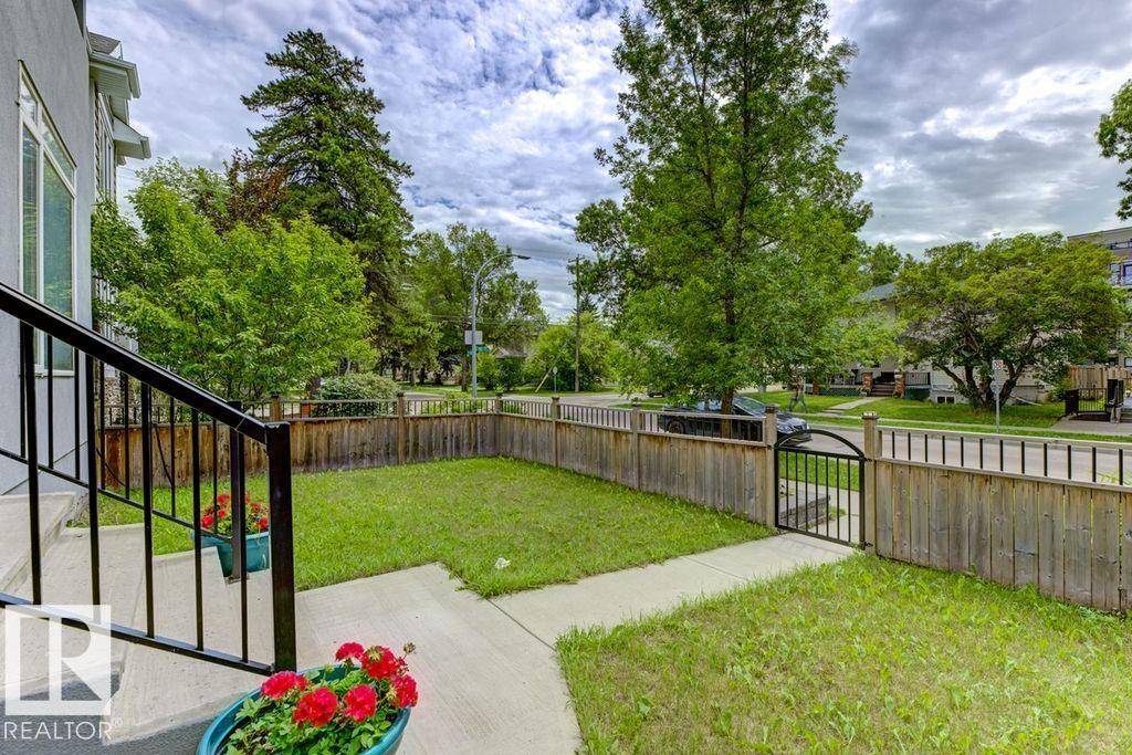 Edmonton, AB T6E 1A3,10806 72 AV NW