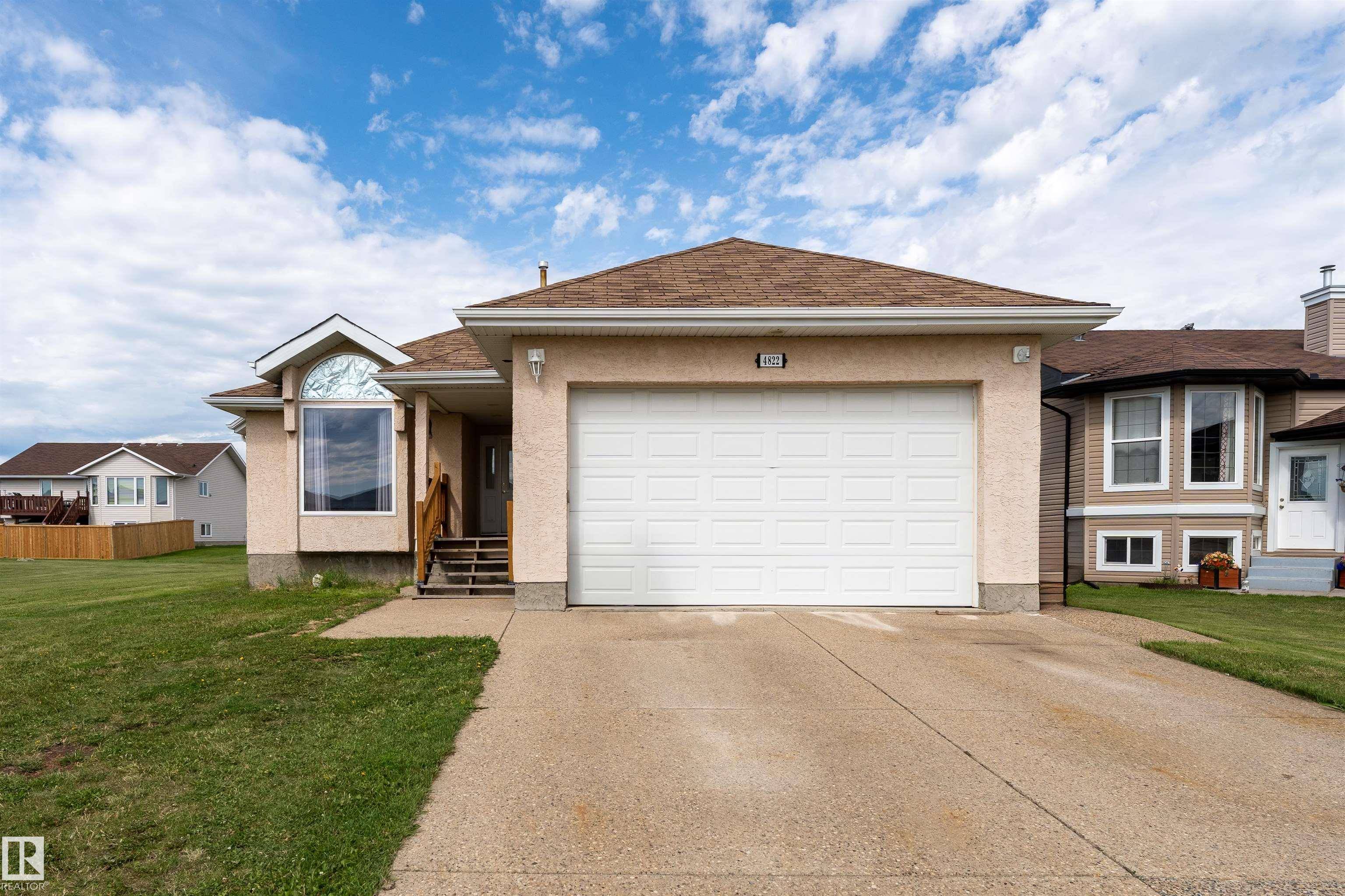4822 54 ST, Bruderheim, AB T0B 0S0