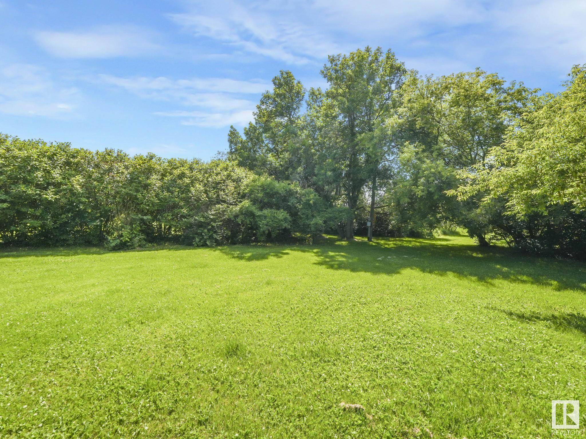 Rural Sturgeon County, AB T8R 2K7,26307 TWP ROAD 570