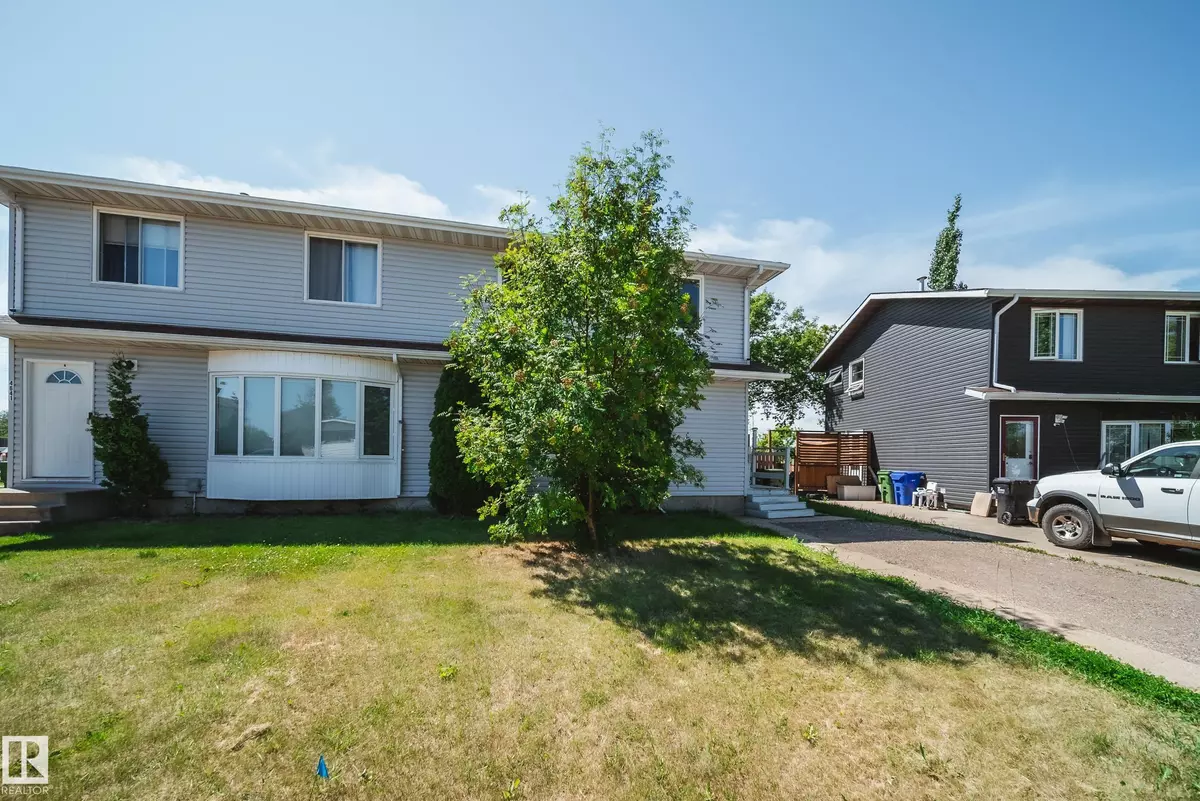 Bruderheim, AB T8L 2T2,4643 53 AV