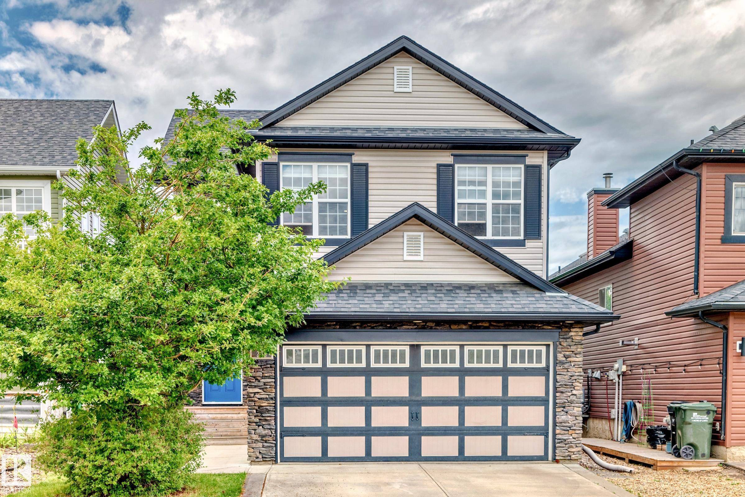 Sherwood Park, AB T8H 0A6,240 Ascott CR