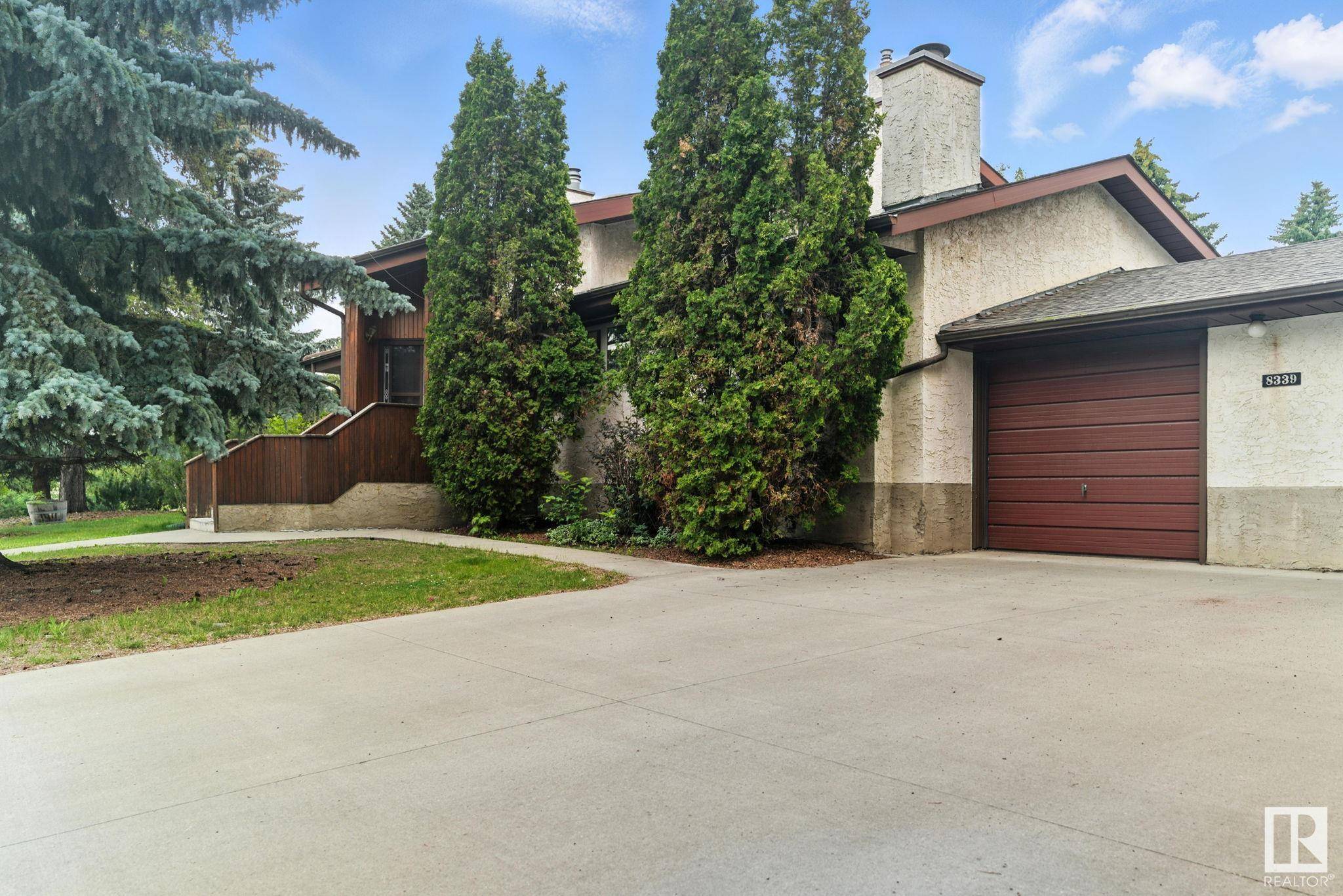 Edmonton, AB T6G 1X2,8339 120 ST NW