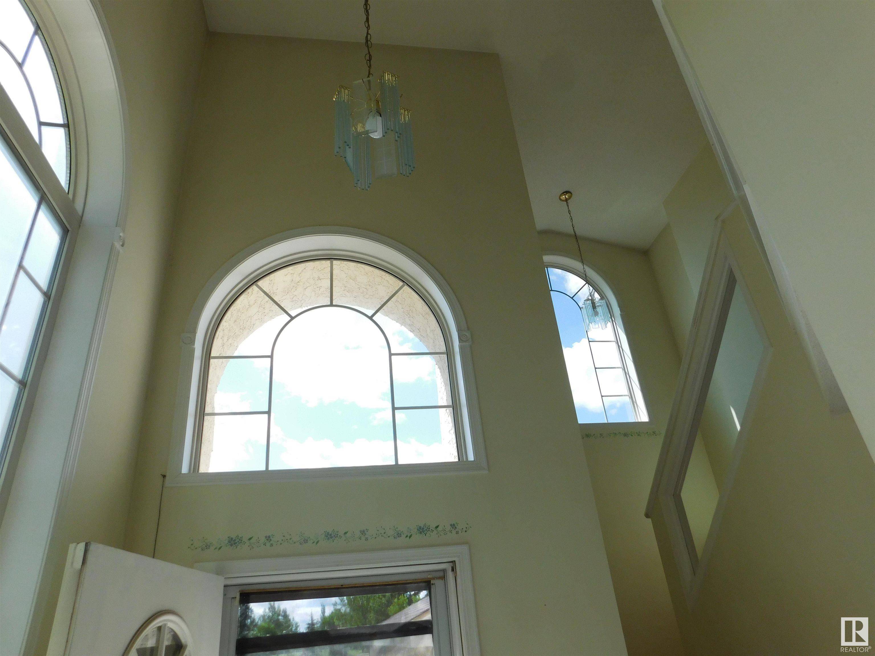Edmonton, AB T6V 1C4,14803 129 ST NW