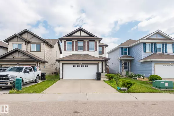 Edmonton, AB T6T 0R3,1857 32A ST NW NW