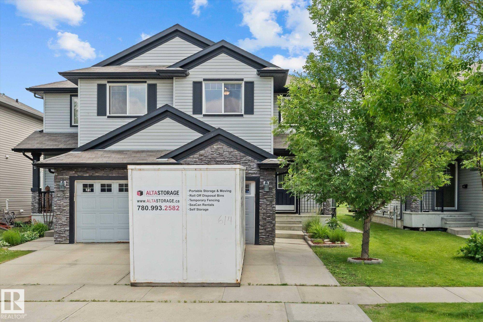 24 WELLINGTON PL, Fort Saskatchewan, AB T8L 0G2