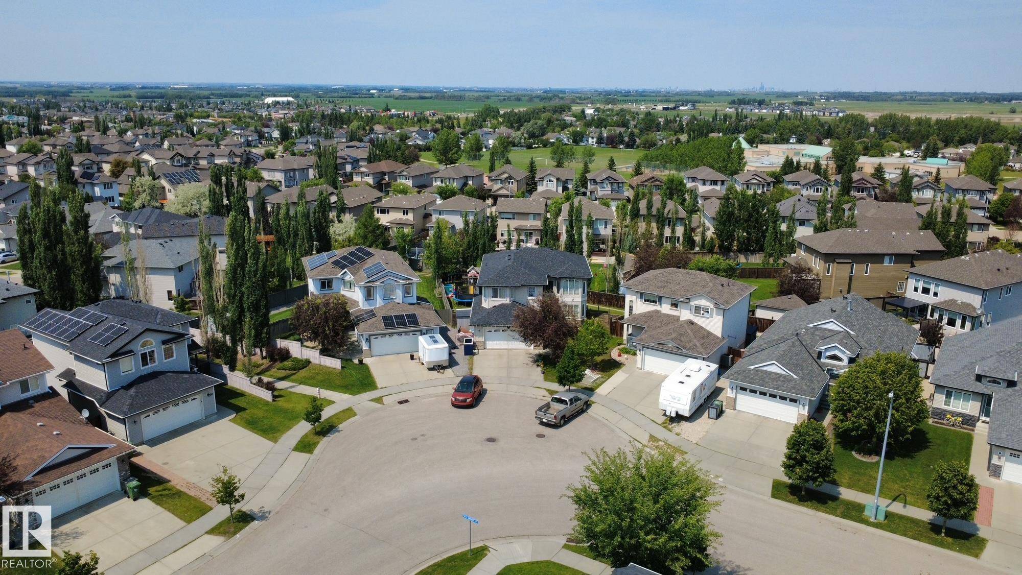 Beaumont, AB T4X 0A8,32 CARRIERE CR