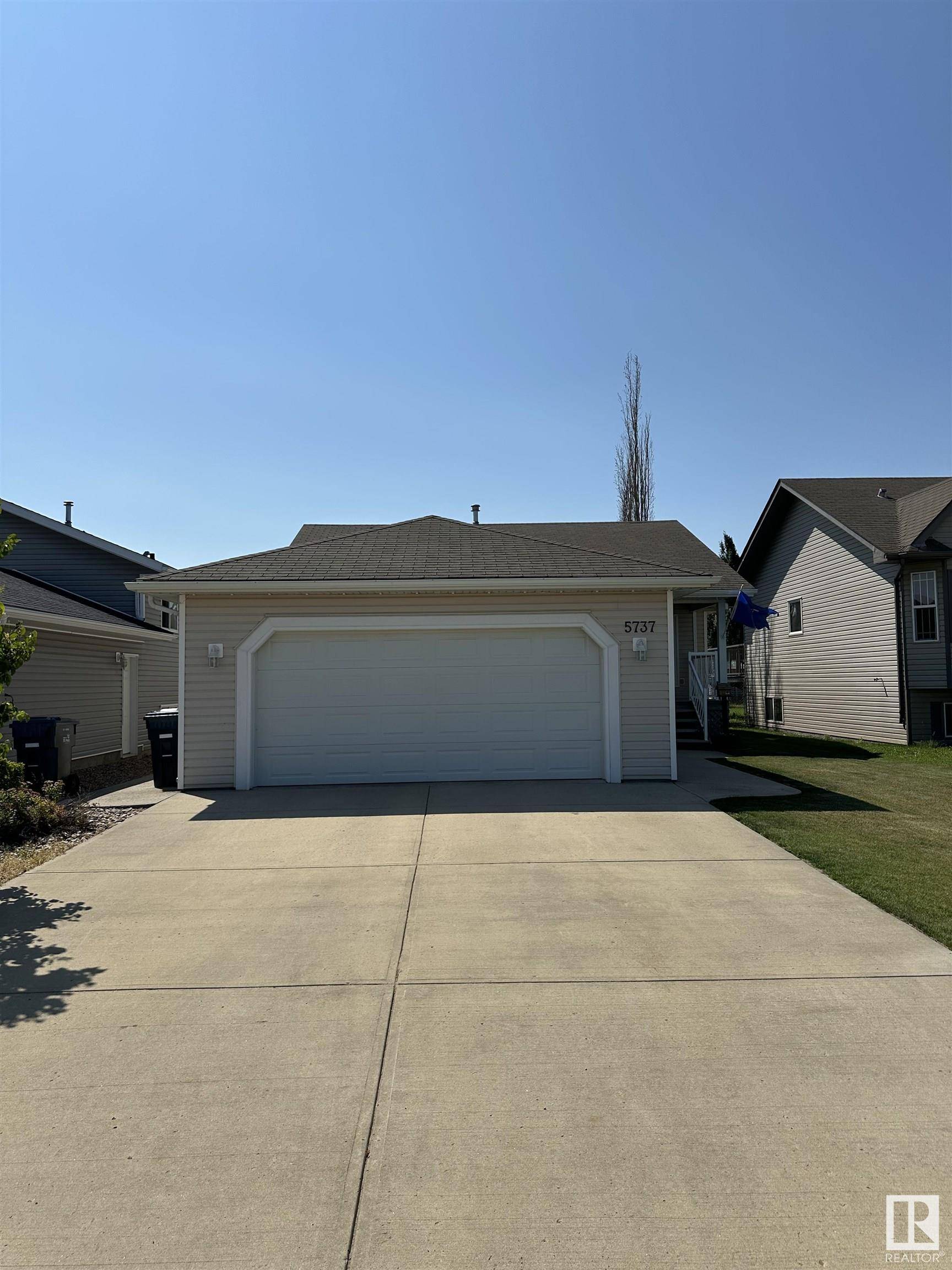St. Paul Town, AB T0A 3A1,5737 48 AV