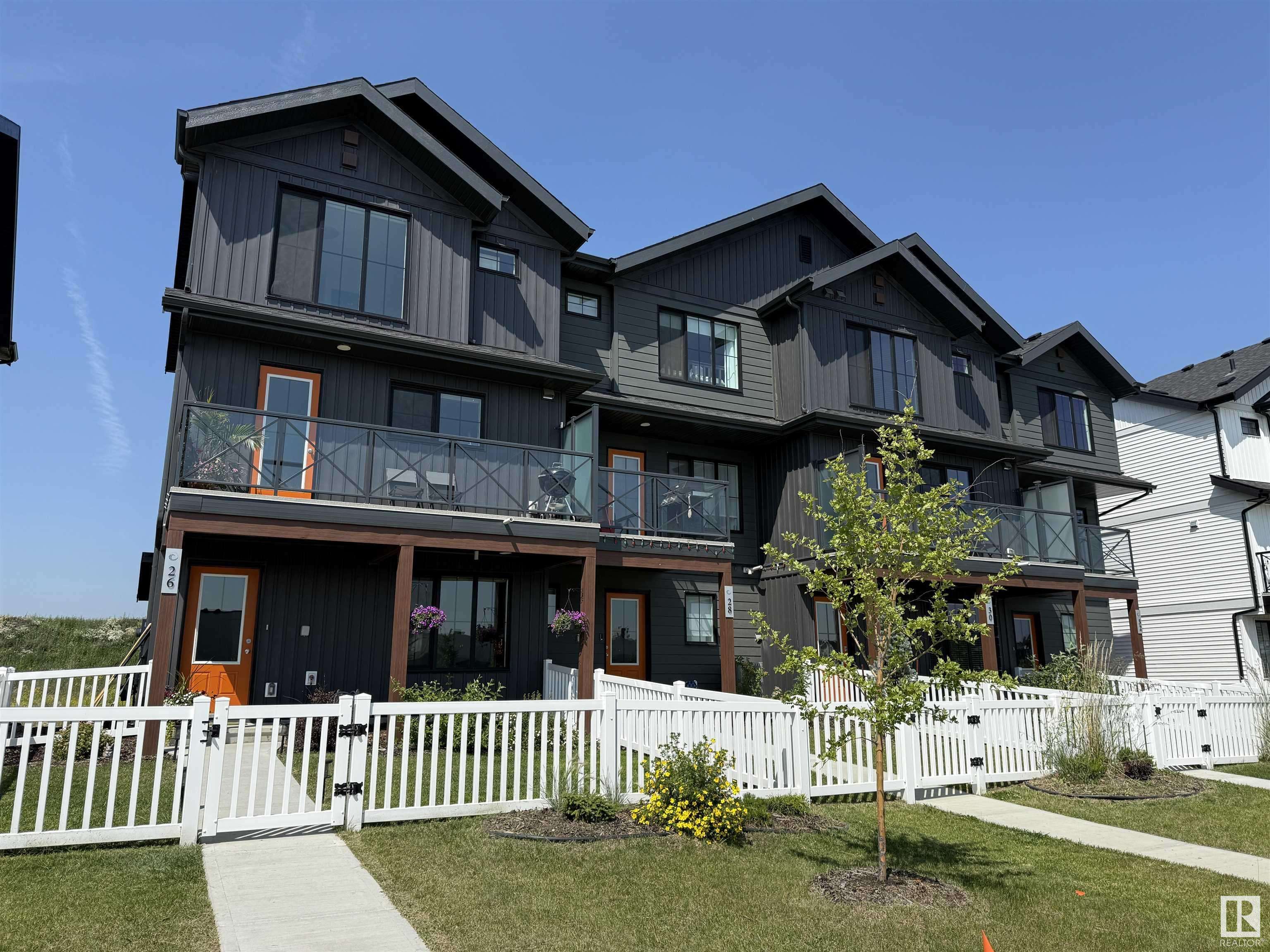 26 JENSEN GA, St. Albert, AB T8N 7Y5