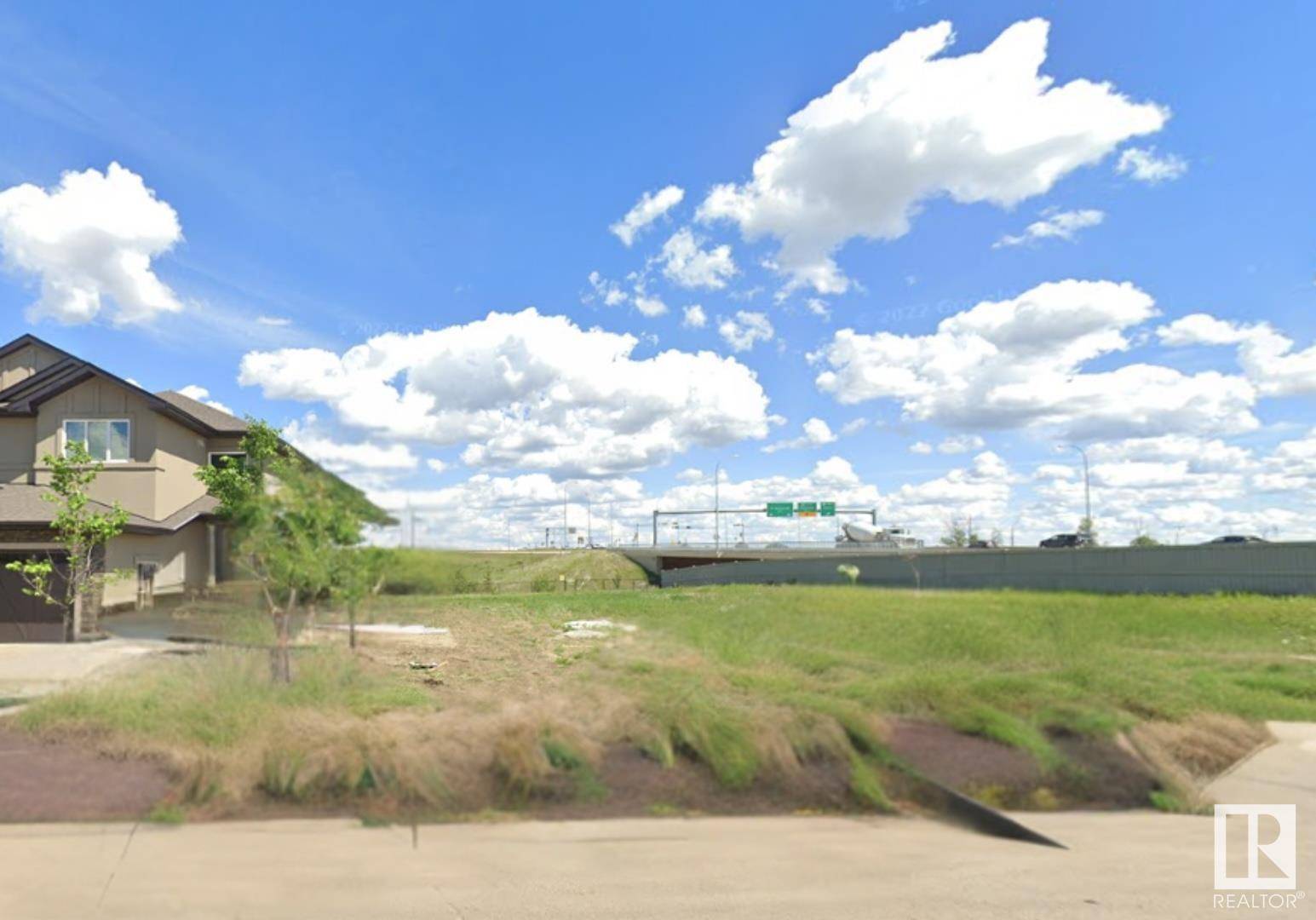 Edmonton, AB T6W 3B9,2015 AUXIER PT SW