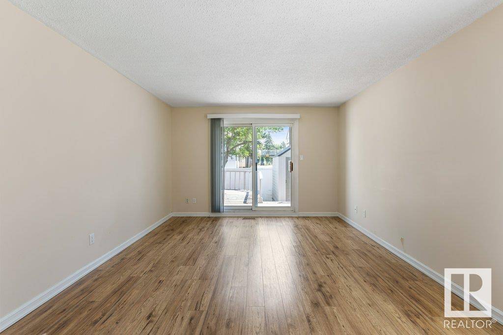 Edmonton, AB T5X 5T7,292 LANCASTER TC NW