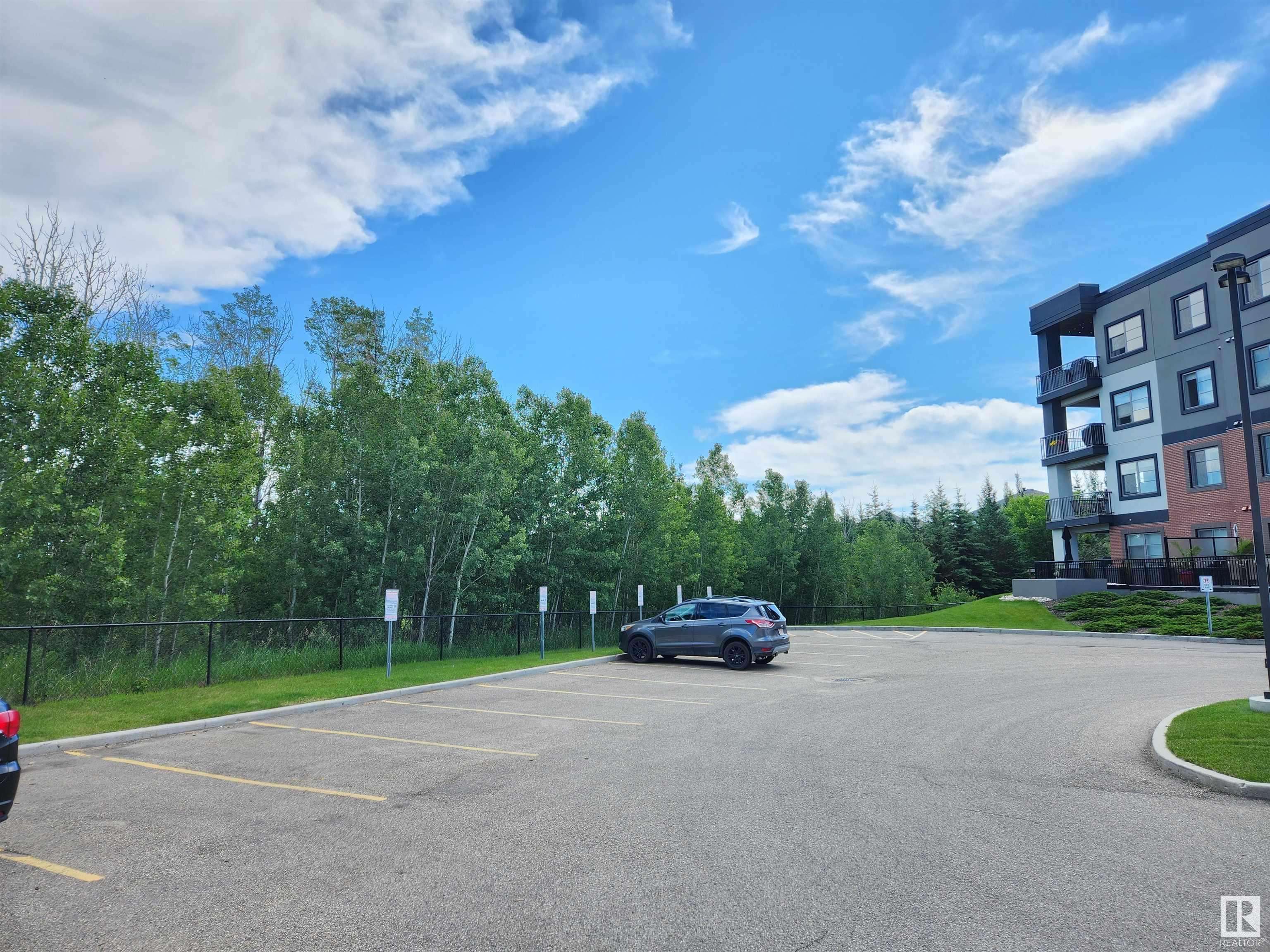 Edmonton, AB T6W 2X7,#304 1144 ADAMSON DR SW
