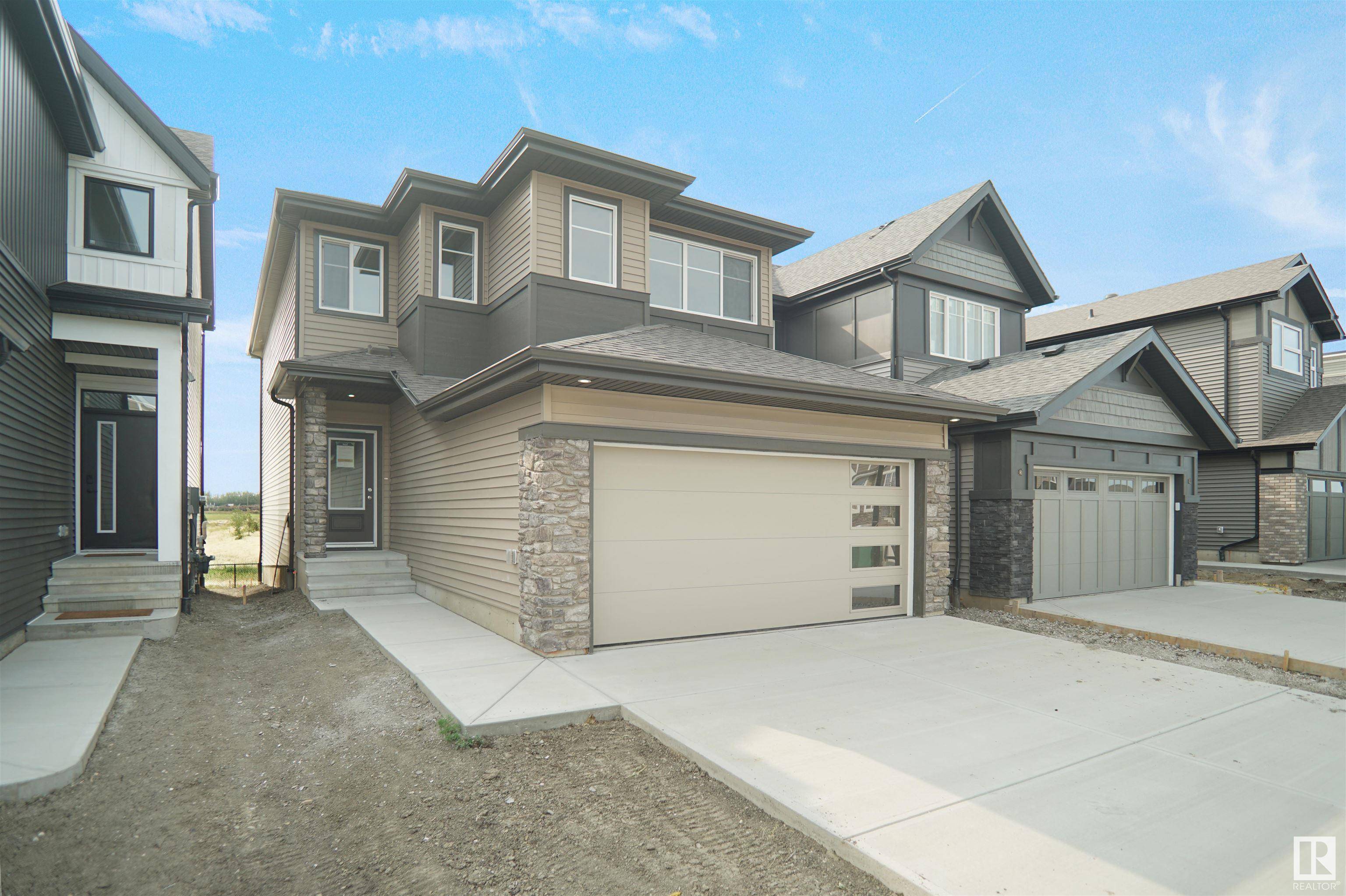 1531 11 AV NW, Edmonton, AB T6T 2R6