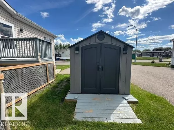 Rural Parkland County, AB T7X 4K4,1244 53222 Range Road 272