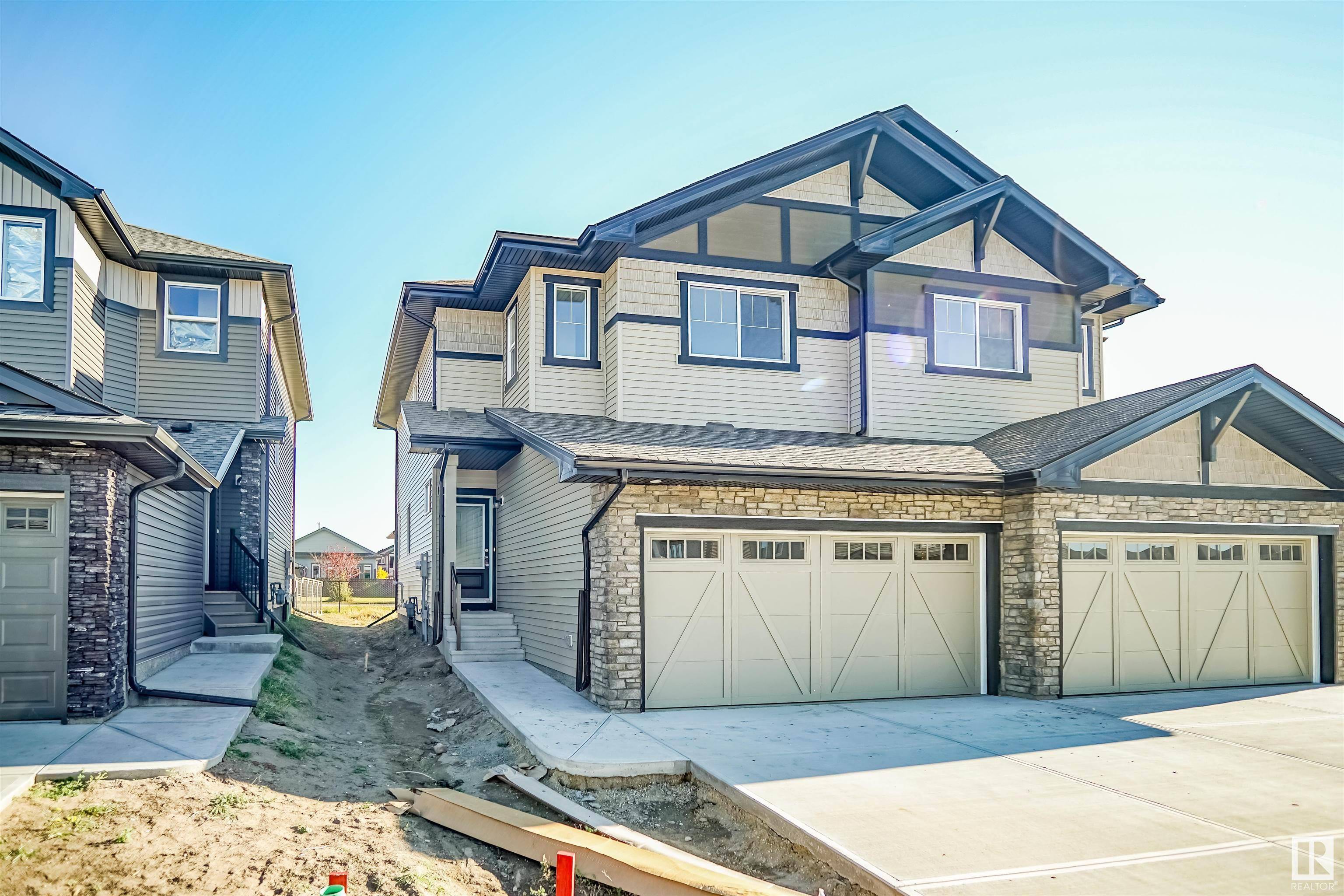 8899 Carson WY SW, Edmonton, AB T6W 5H8