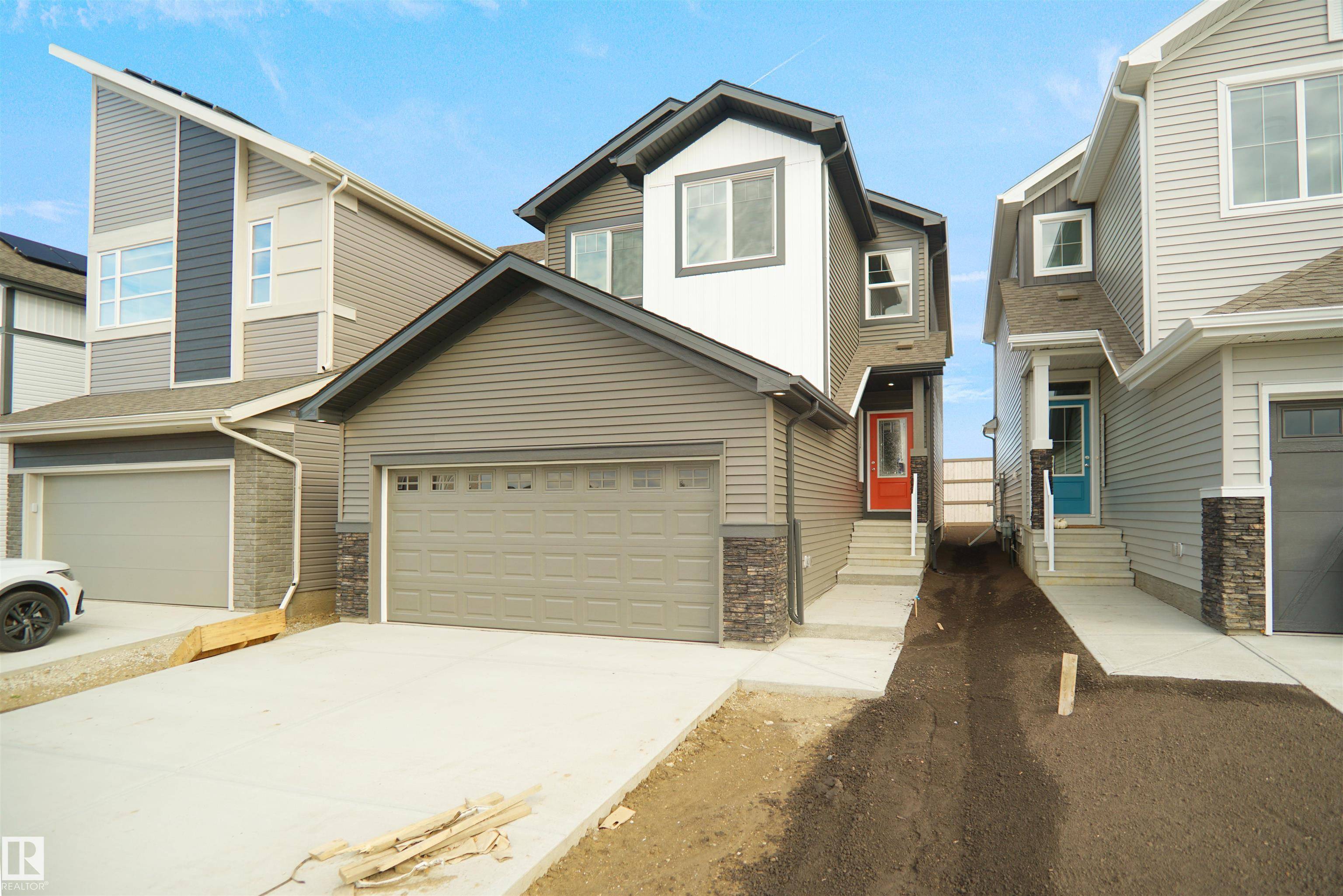 17627 46 ST NW, Edmonton, AB T5Y 4B7