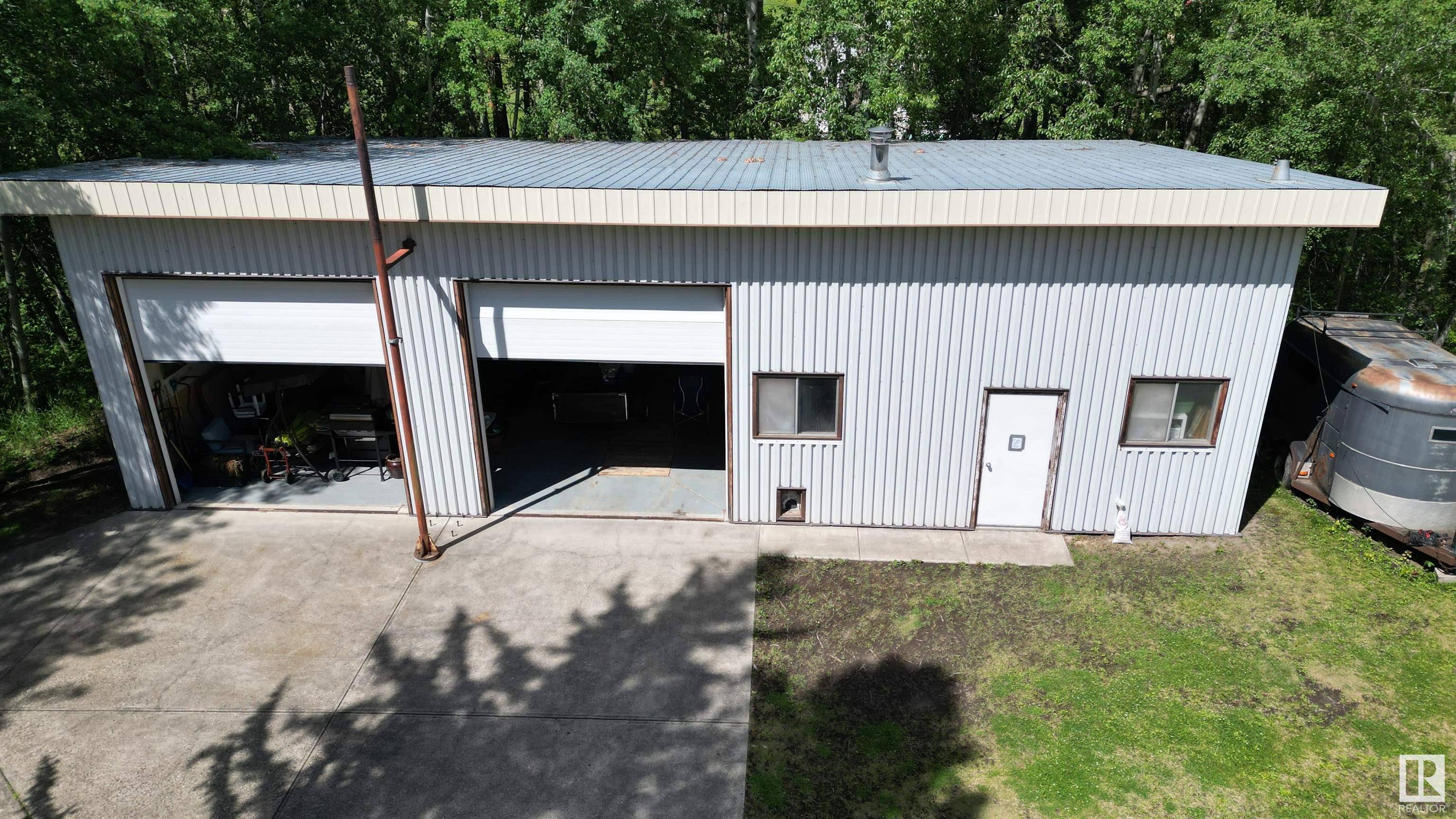 Rural Strathcona County, AB T8C 1H1,51115 RGE ROAD 224
