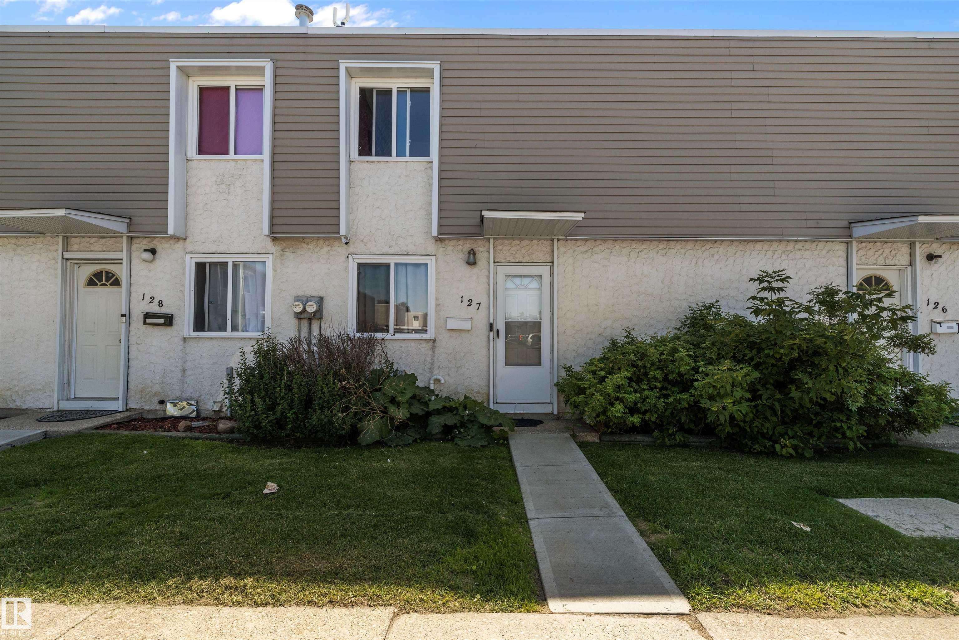 127 CORNELL CO NW, Edmonton, AB T5C 3C3