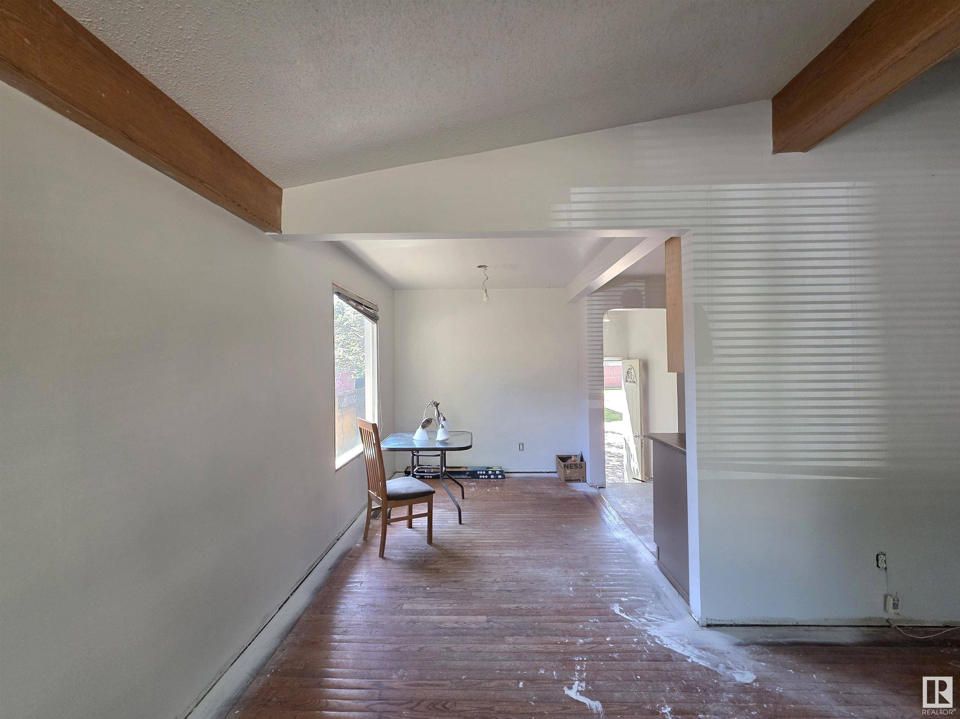 Stony Plain, AB T7Z 1J2,4508 44 AV