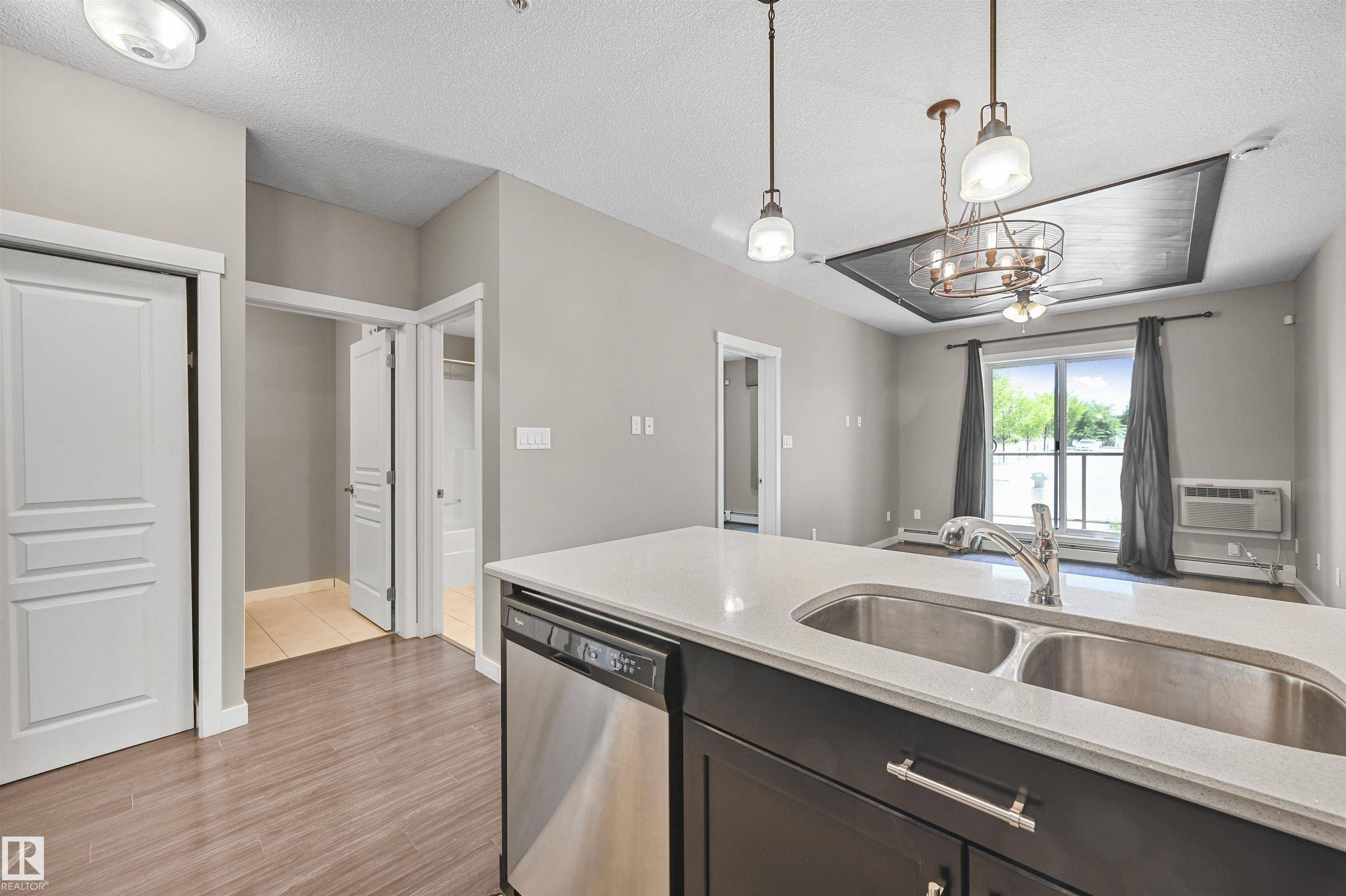 Edmonton, AB T6X 1Y7,#108 812 WELSH DR SW
