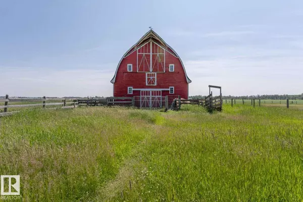 Rural Camrose County, AB T0B 1W0,49277 Range Road 220