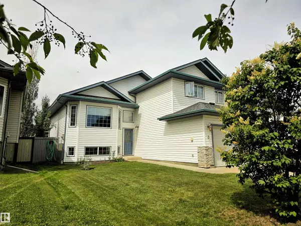 Fort Saskatchewan, AB T8L 4M9,3 ALDERSON CL