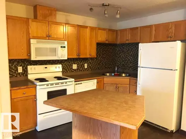 Edmonton, AB T5X 6J4,#216 12550 140 AV NW
