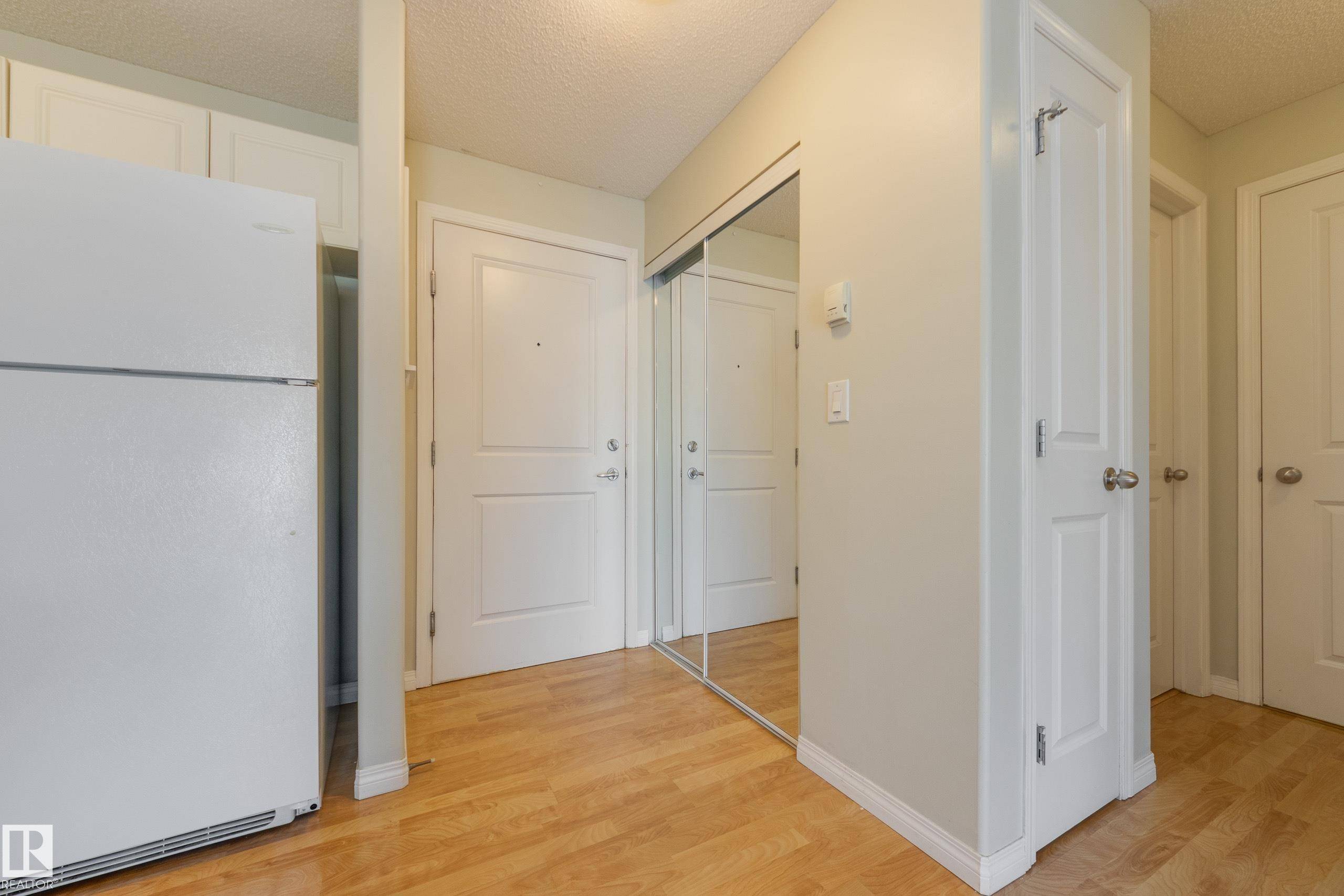 Edmonton, AB T6X 1J9,#209 245 EDWARDS DR SW