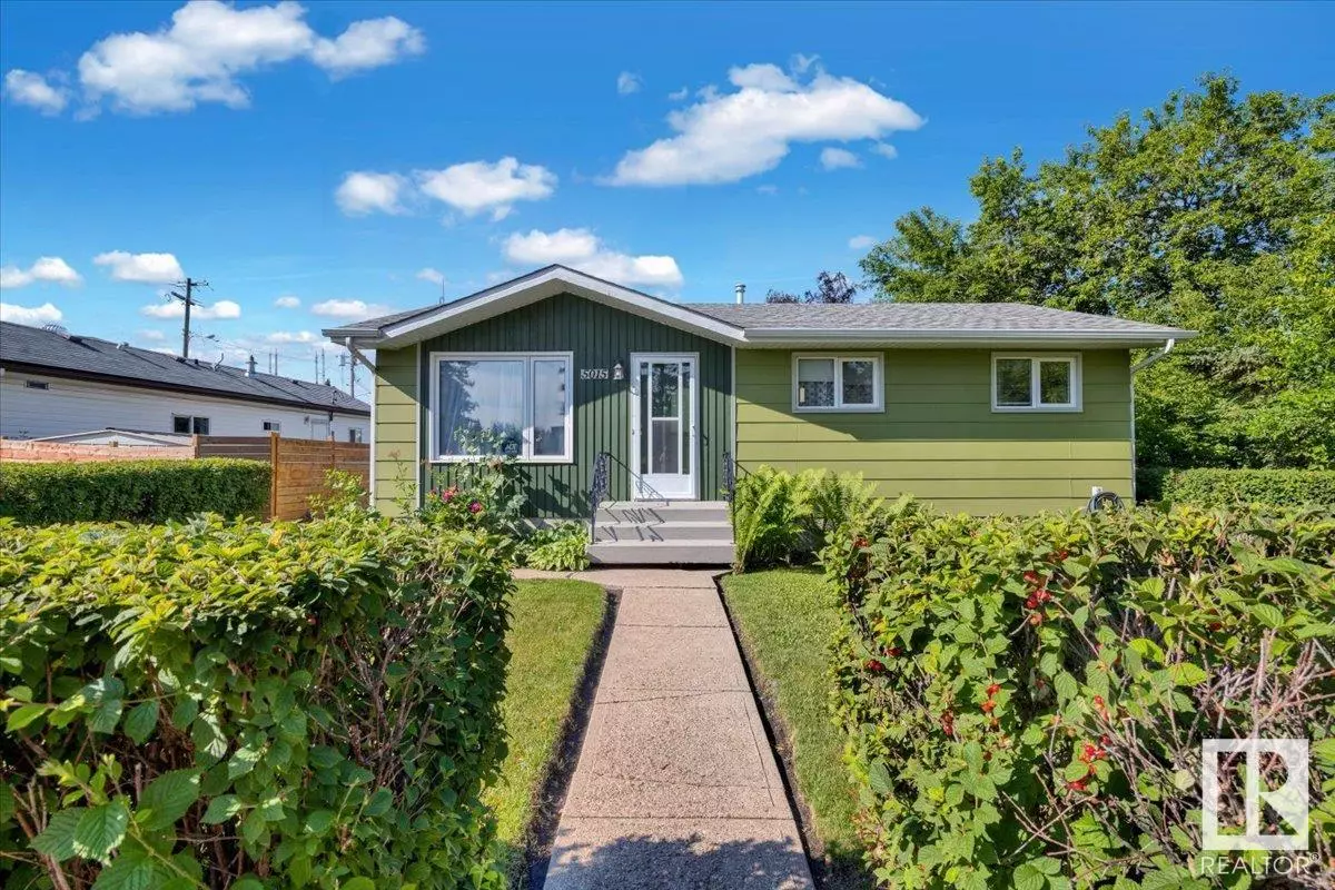 Mundare, AB T0B 3H0,5015 53 AV