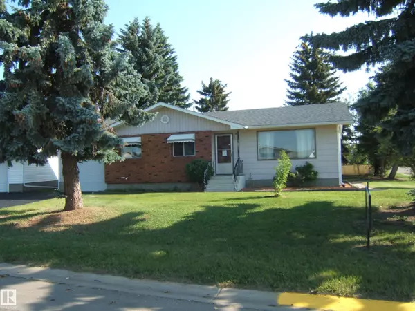 5302 47 AV, Vegreville, AB T9C 1N4