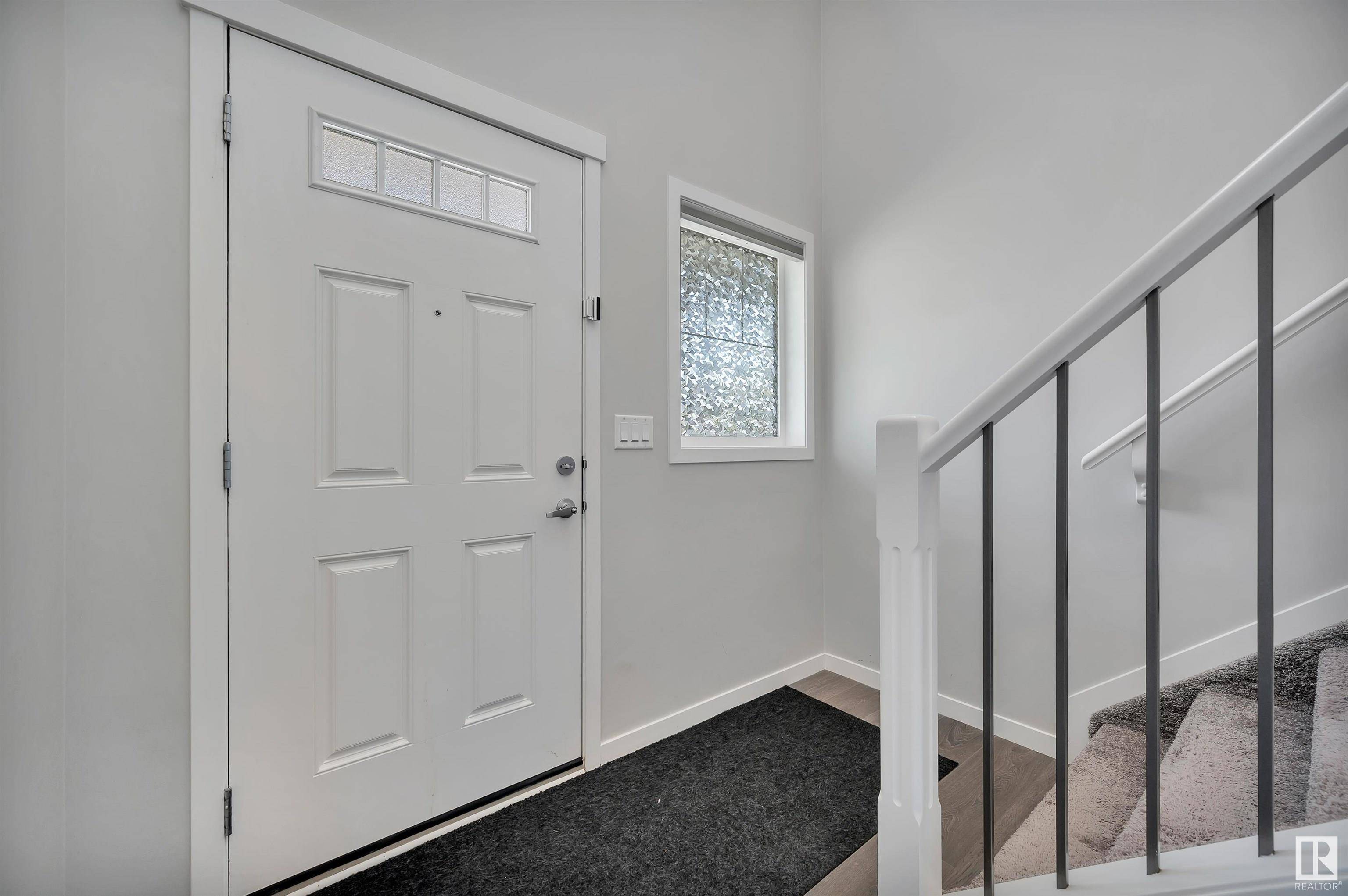 Edmonton, AB T5Y 3V9,1189 CY BECKER RD NW