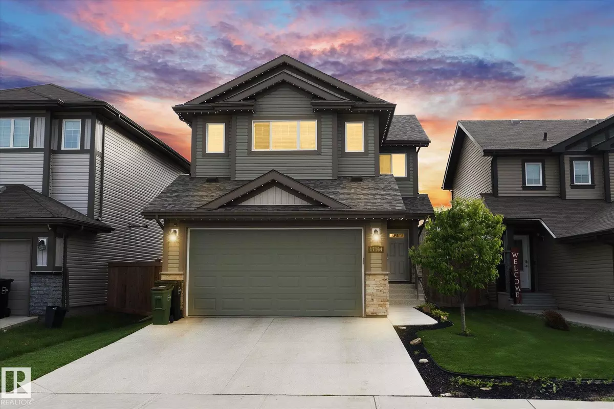 Edmonton, AB T5Y 3P4,17164 47 ST NW