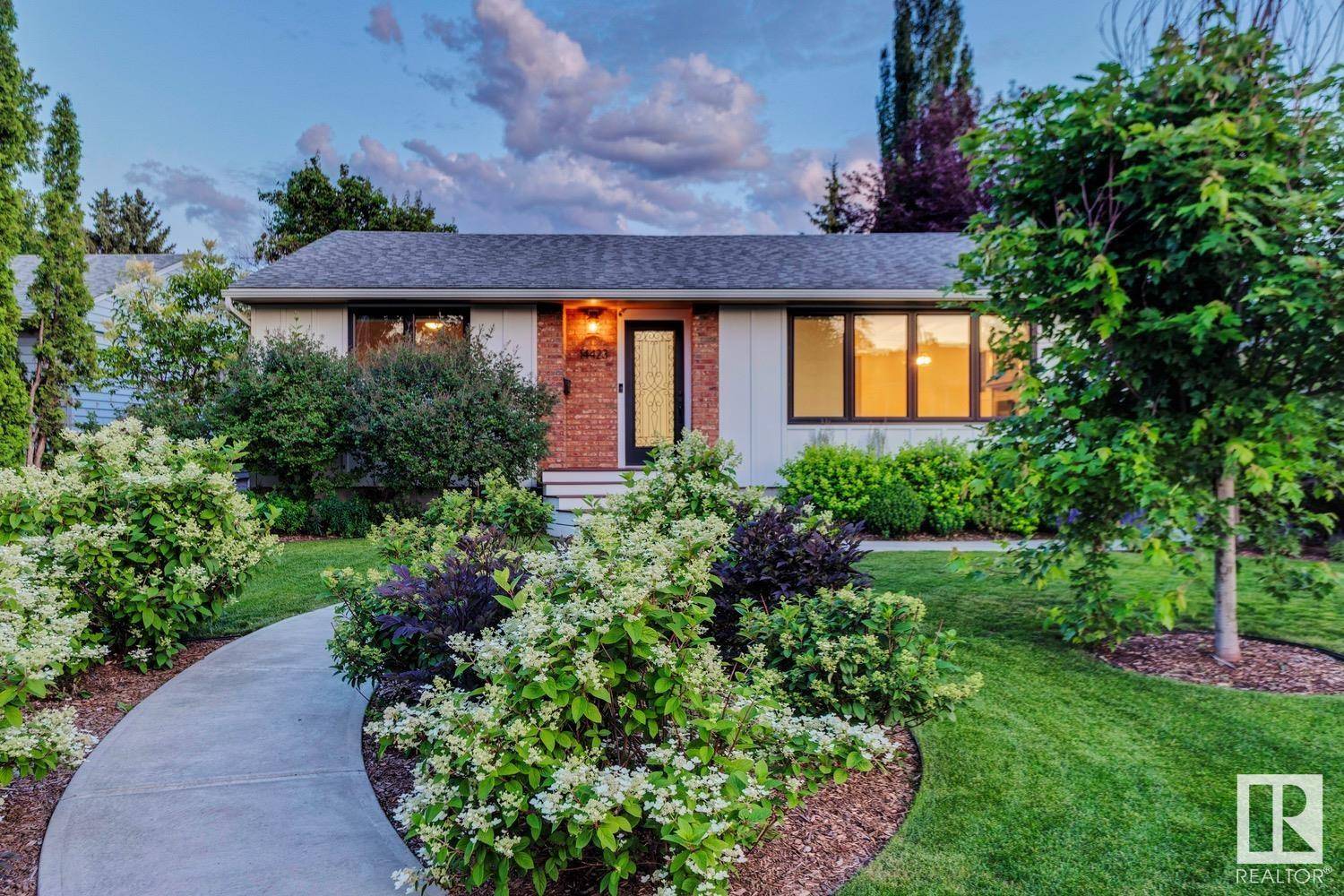 14423 88 AV NW, Edmonton, AB T5R 4J5