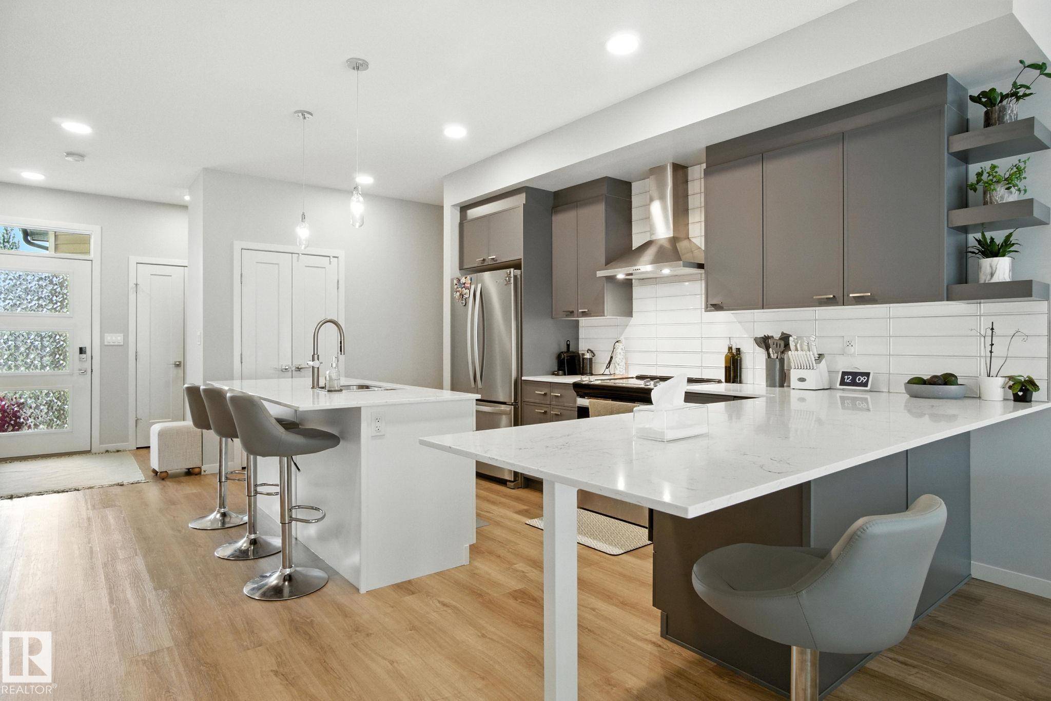 Edmonton, AB T5X 0M5,17367 100 ST NW