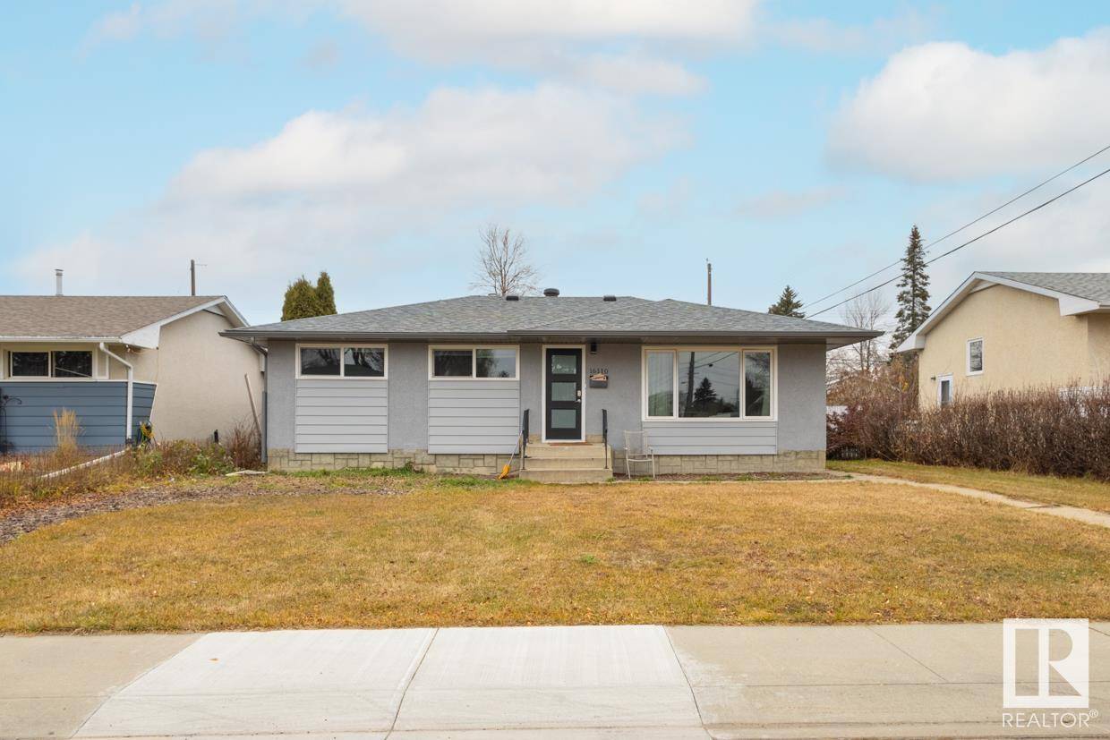 Edmonton, AB T5R 3S4,16110 82 AV NW