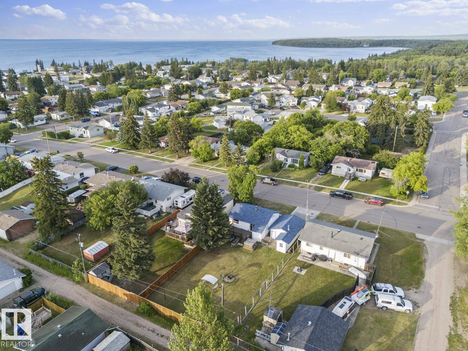 Cold Lake, AB T9M 1J6,1213 10 ST