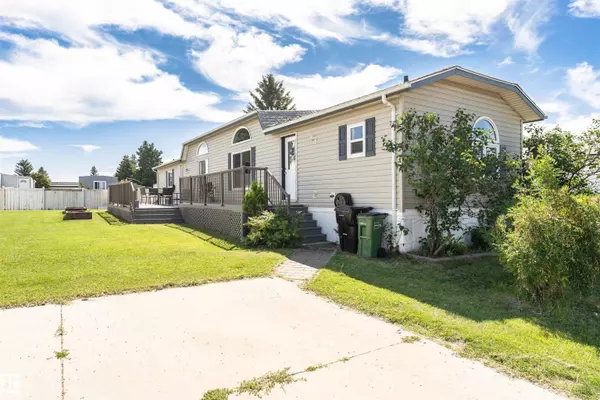 Edmonton, AB T5S 1T7,3056 Lakeview Drive RD NW