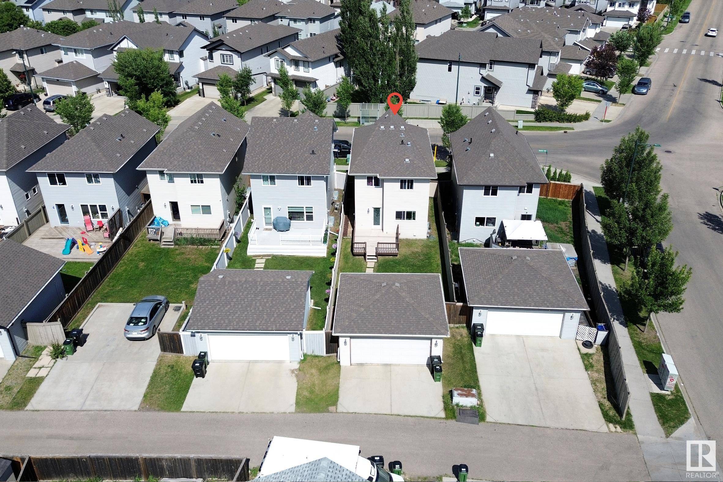 Edmonton, AB T6T 0M8,606 TAMARACK RD NW