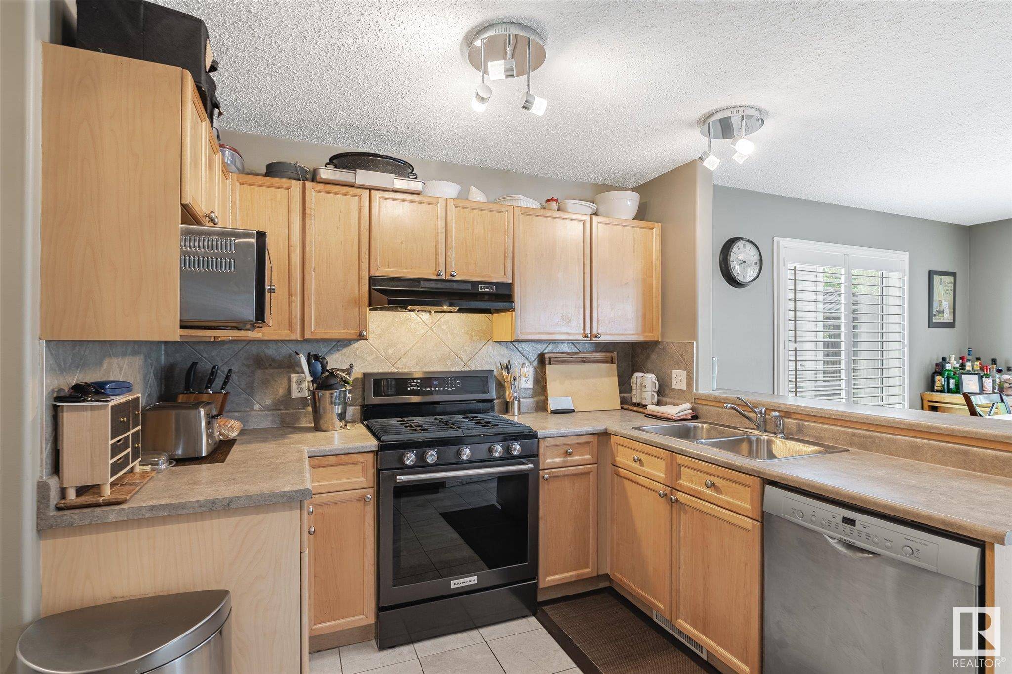 St. Albert, AB T8N 7G6,13 ENGLISH WY