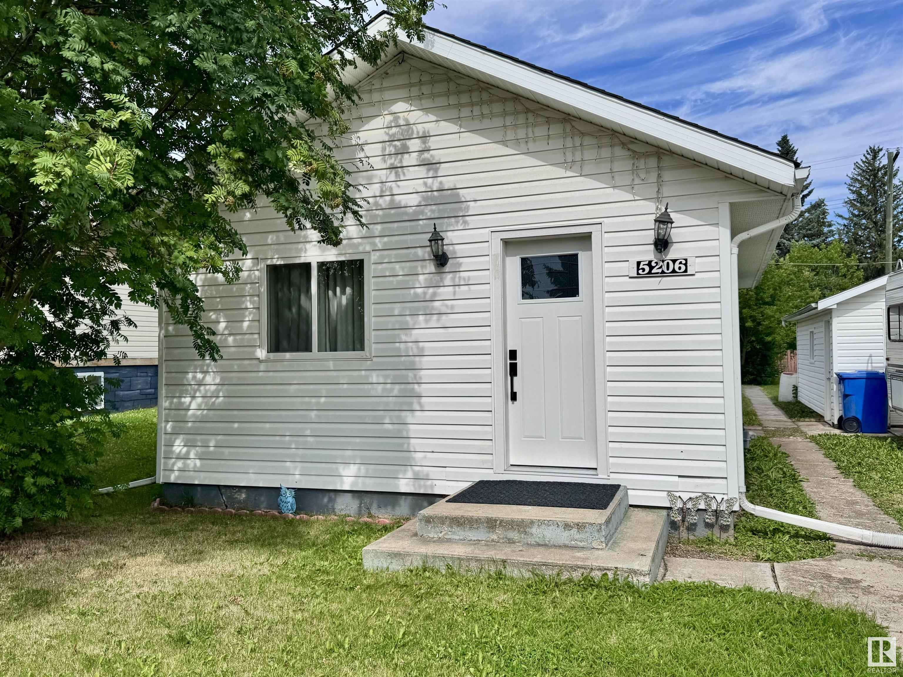 5206 50A ST, Willingdon, AB T0B 4R0