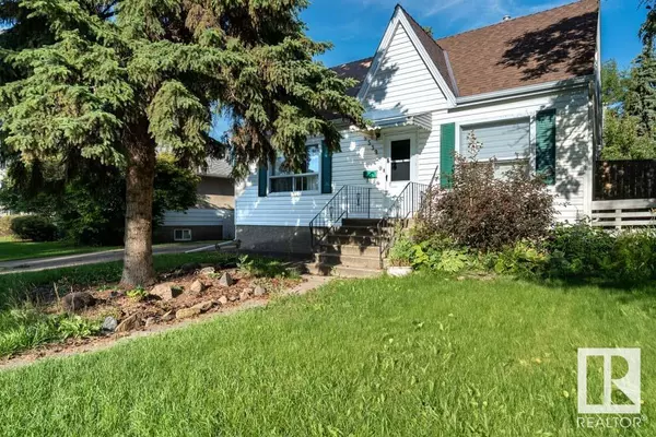 9539 85 ST NW, Edmonton, AB T6C 3E1