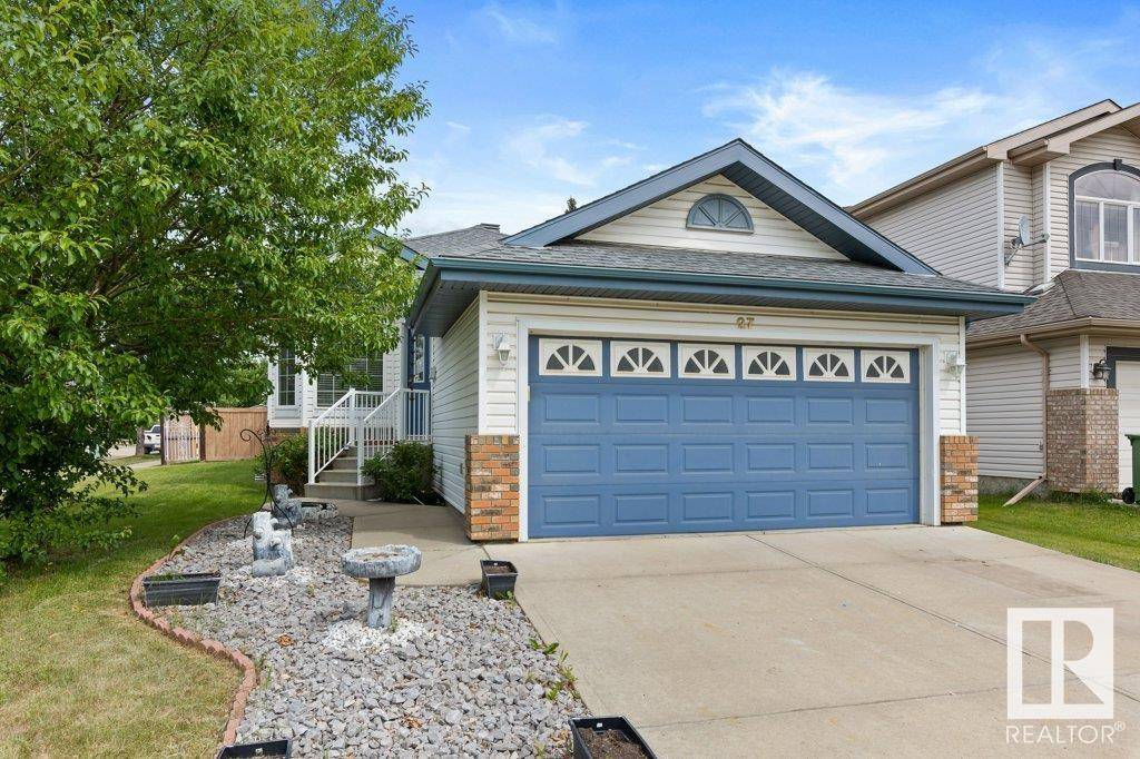 27 NORRIS CR, St. Albert, AB T8N 7M4
