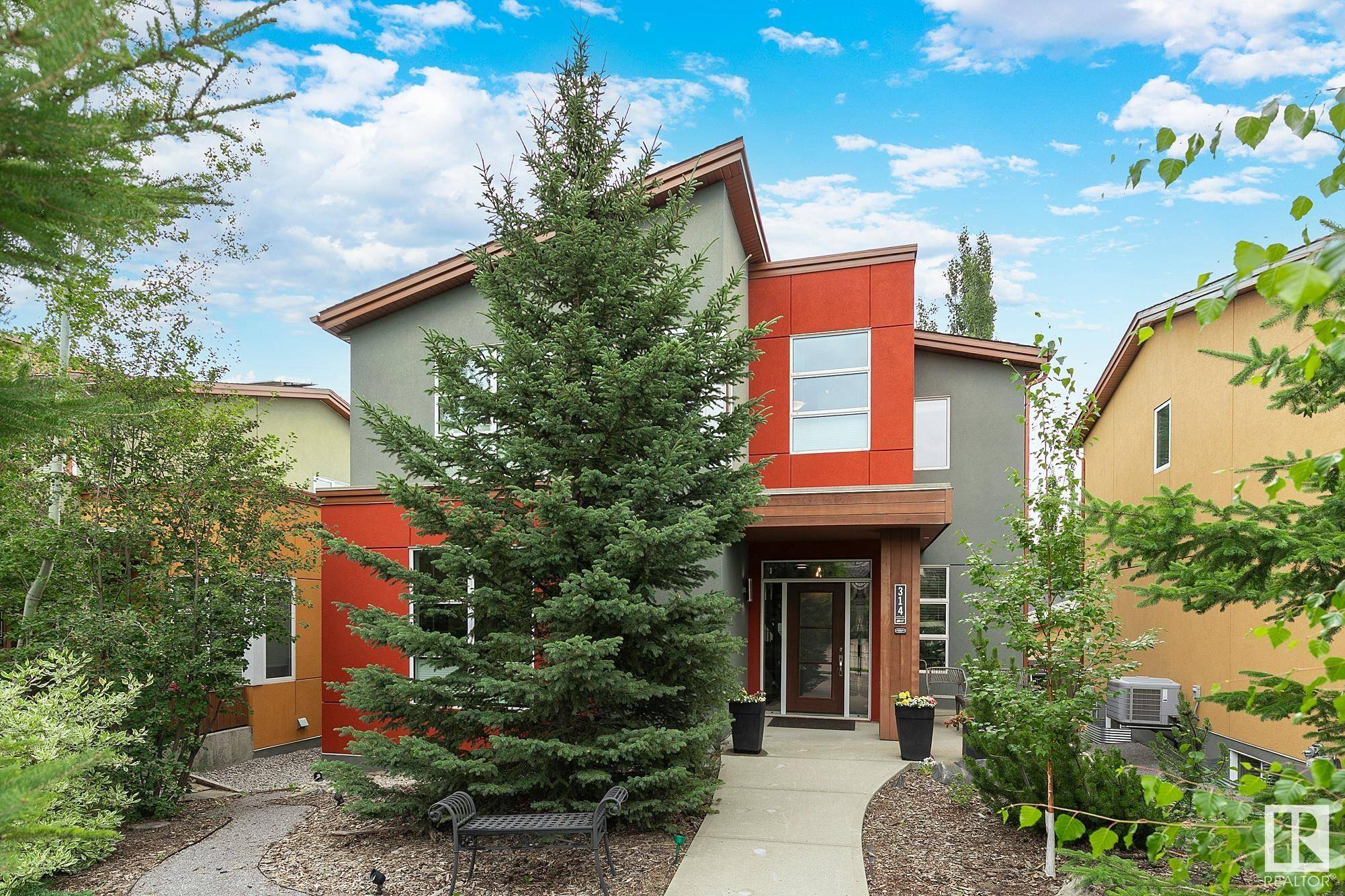 314 MAGRATH BV NW, Edmonton, AB T6R 0M7