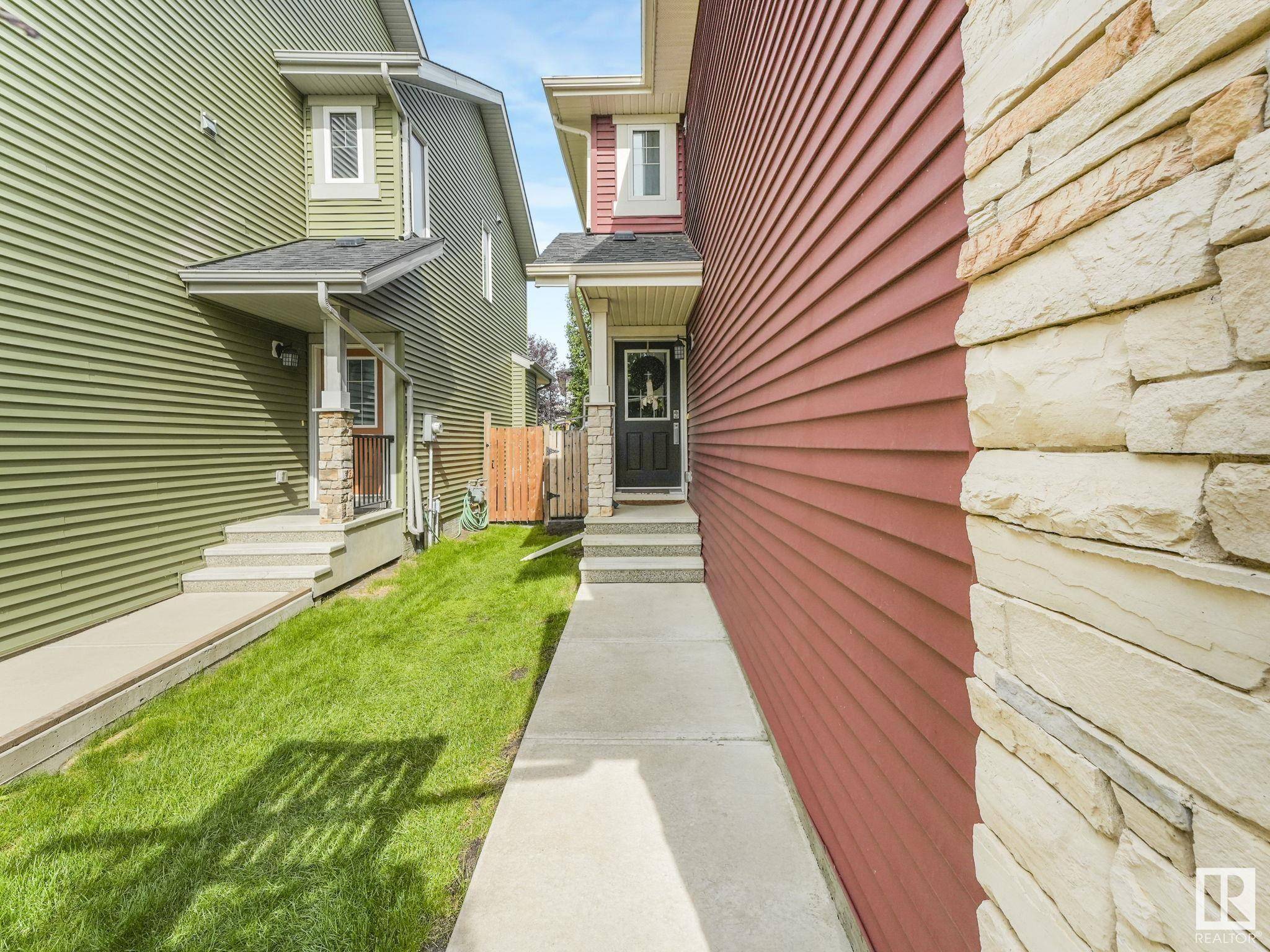 Edmonton, AB T5S 0J2,13024 205 ST NW